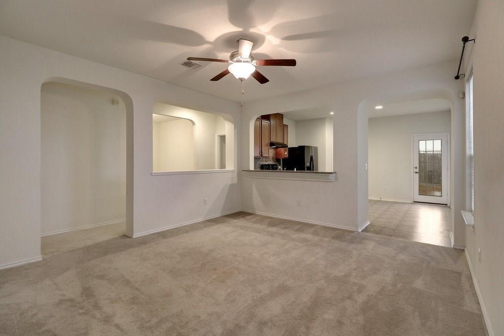 11208 Kildoon Dr Property Photo 3