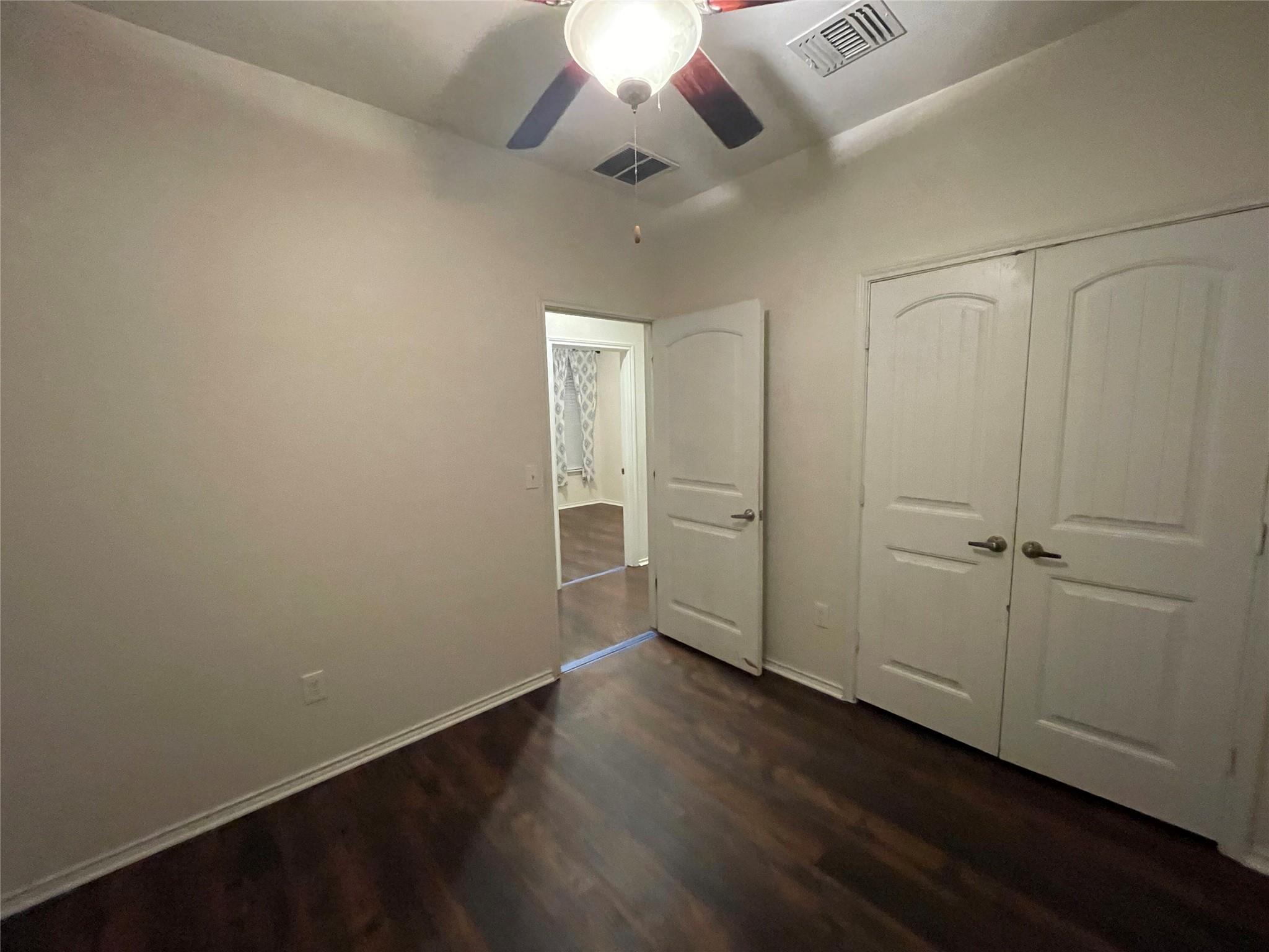11208 Kildoon Dr Property Photo 14