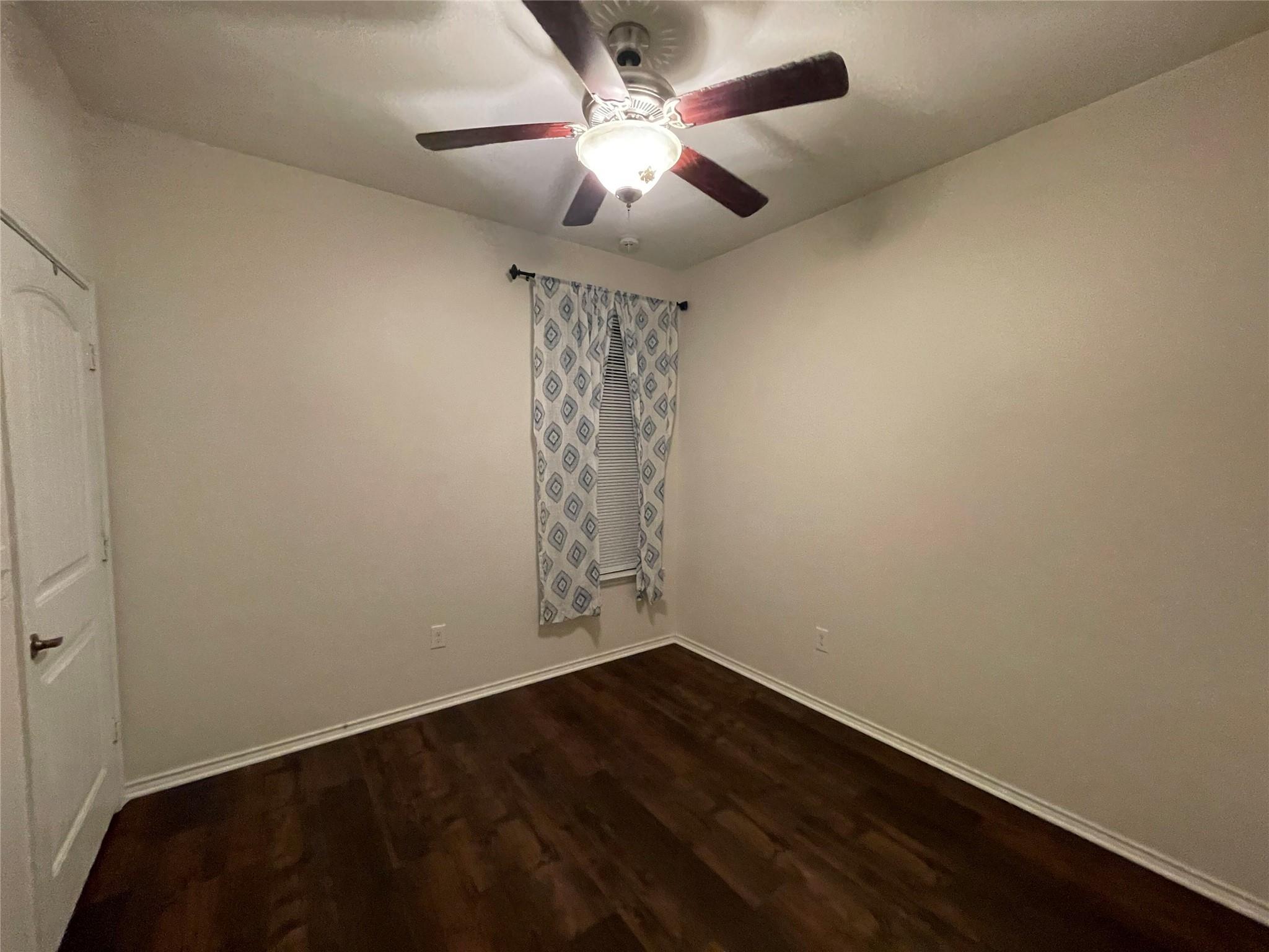 11208 Kildoon Dr Property Photo 15