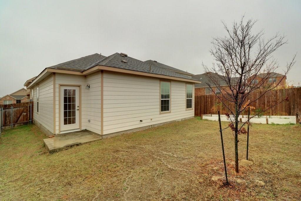 11208 Kildoon Dr Property Photo 16