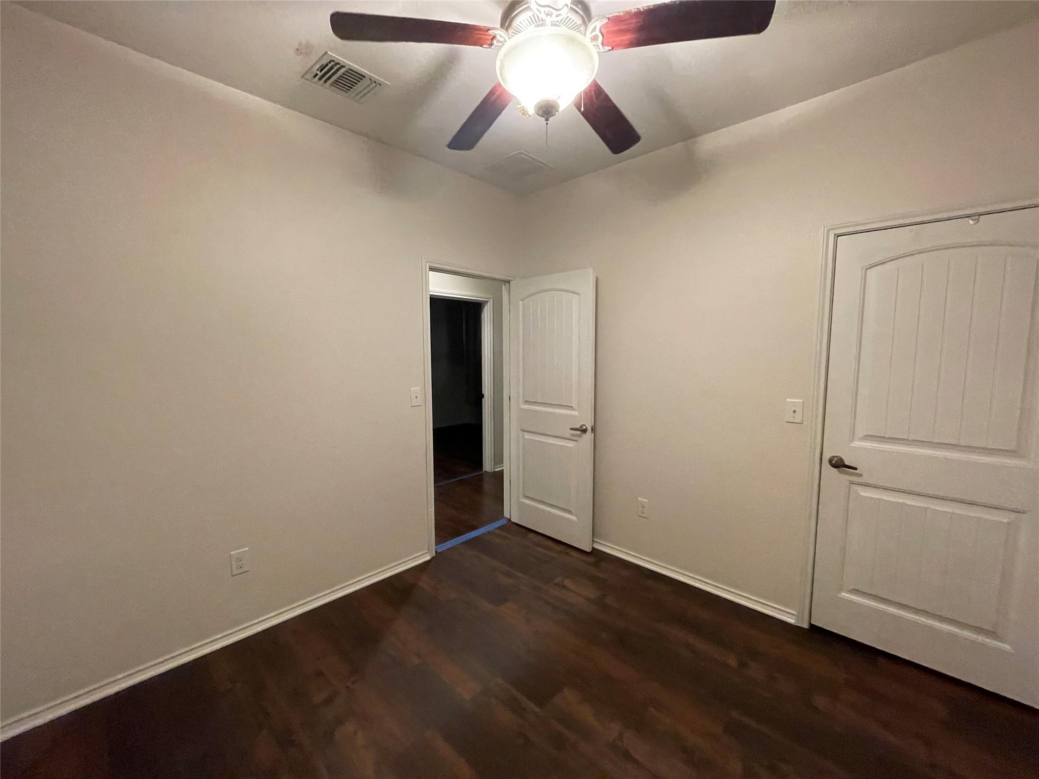 11208 Kildoon Dr Property Photo 16