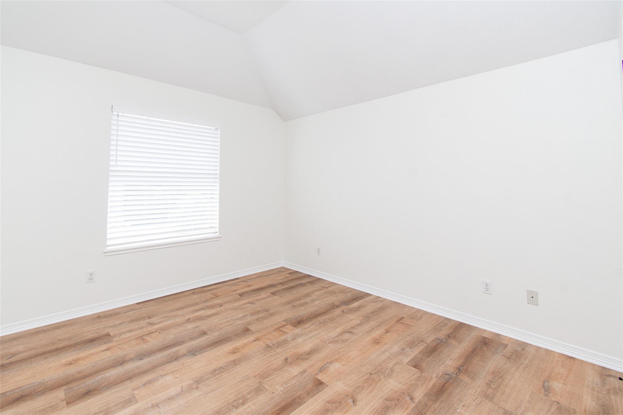 2421 Pin Oak Dr Property Photo 37