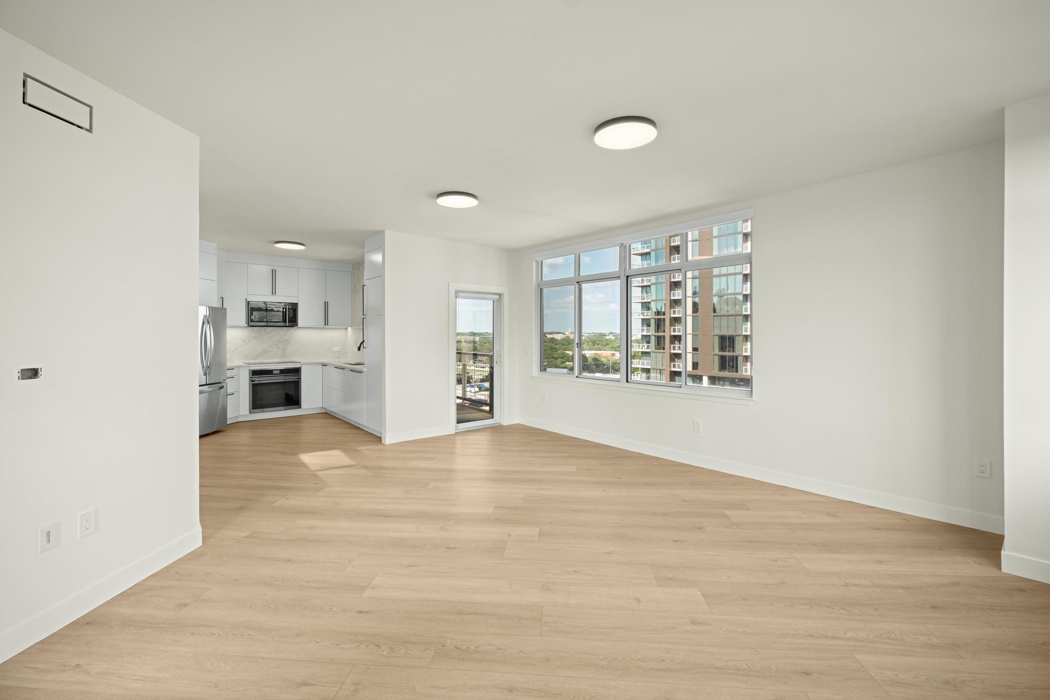 54 Rainey St #1201 Property Photo 6
