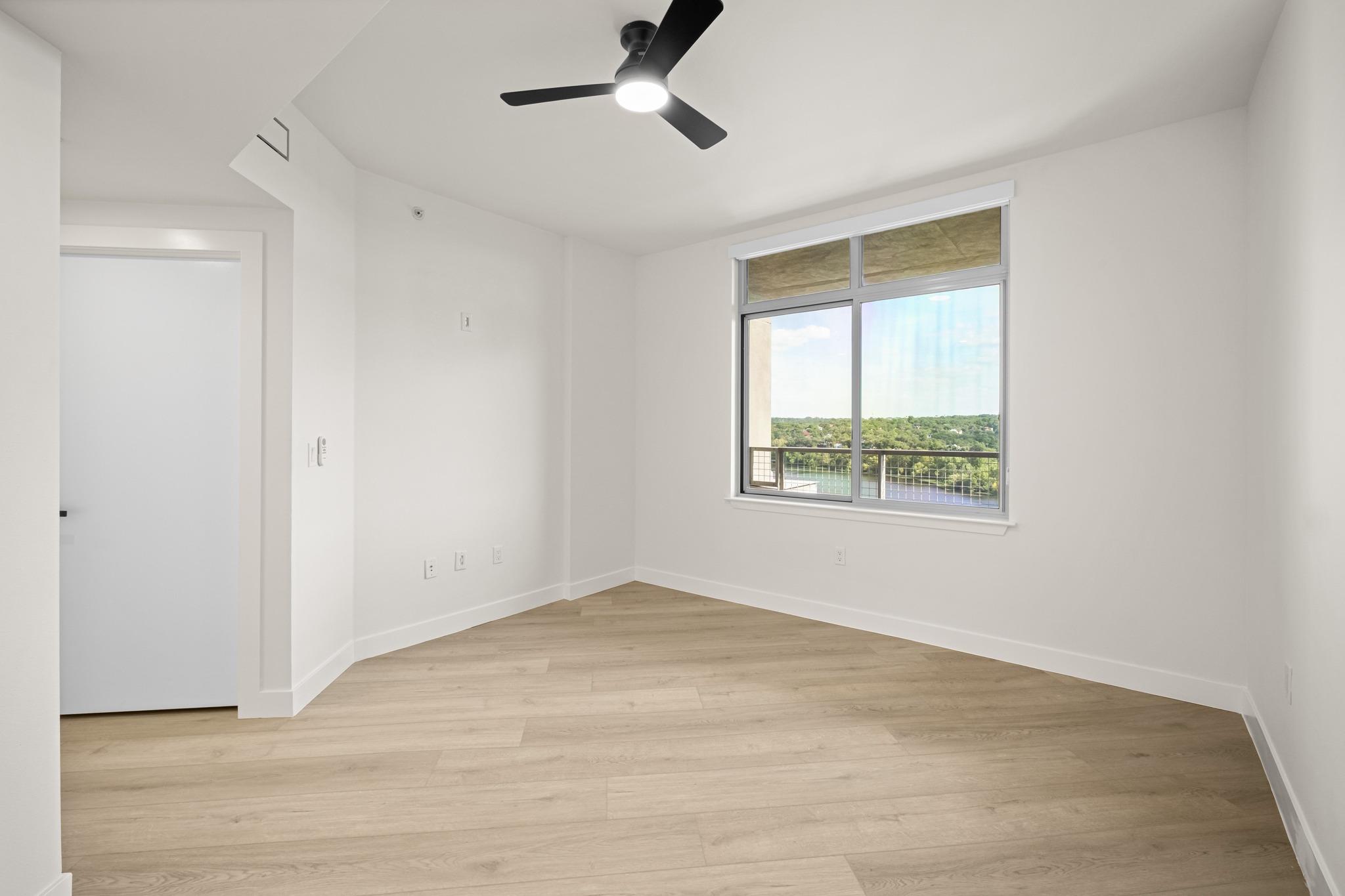 54 Rainey St #1201 Property Photo 17