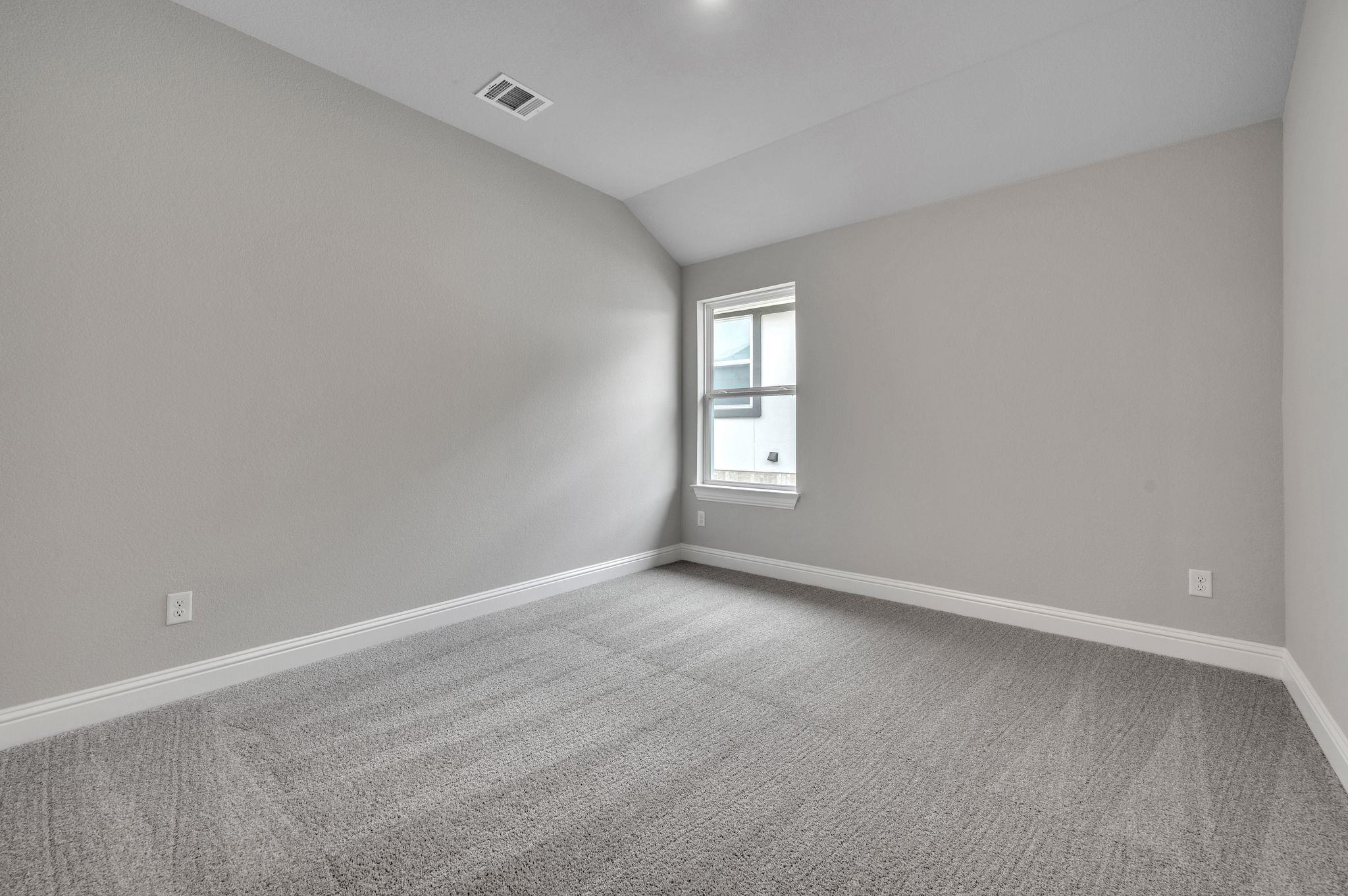 1729 Cayuga St Property Photo 20