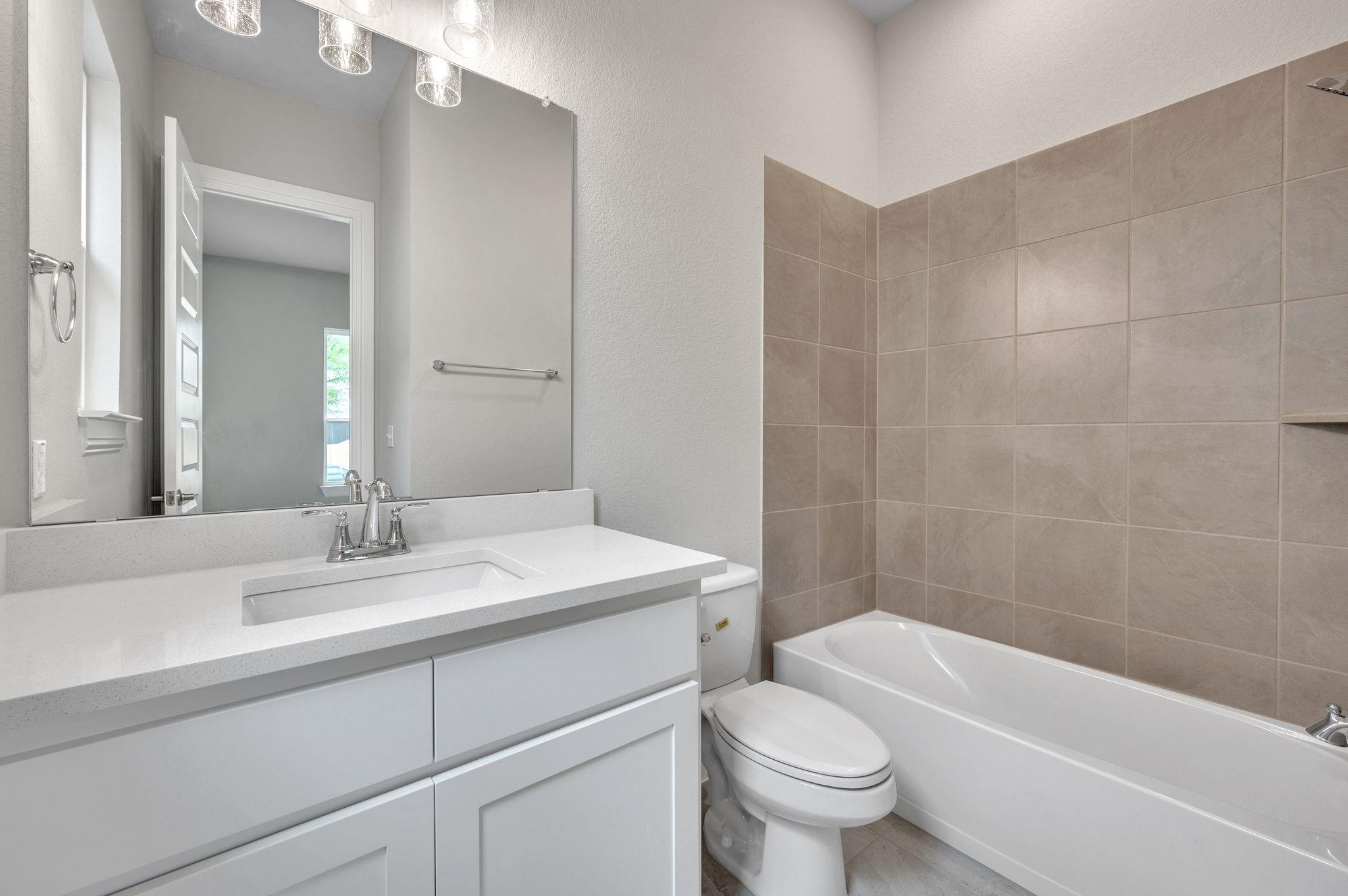 1729 Cayuga St Property Photo 22