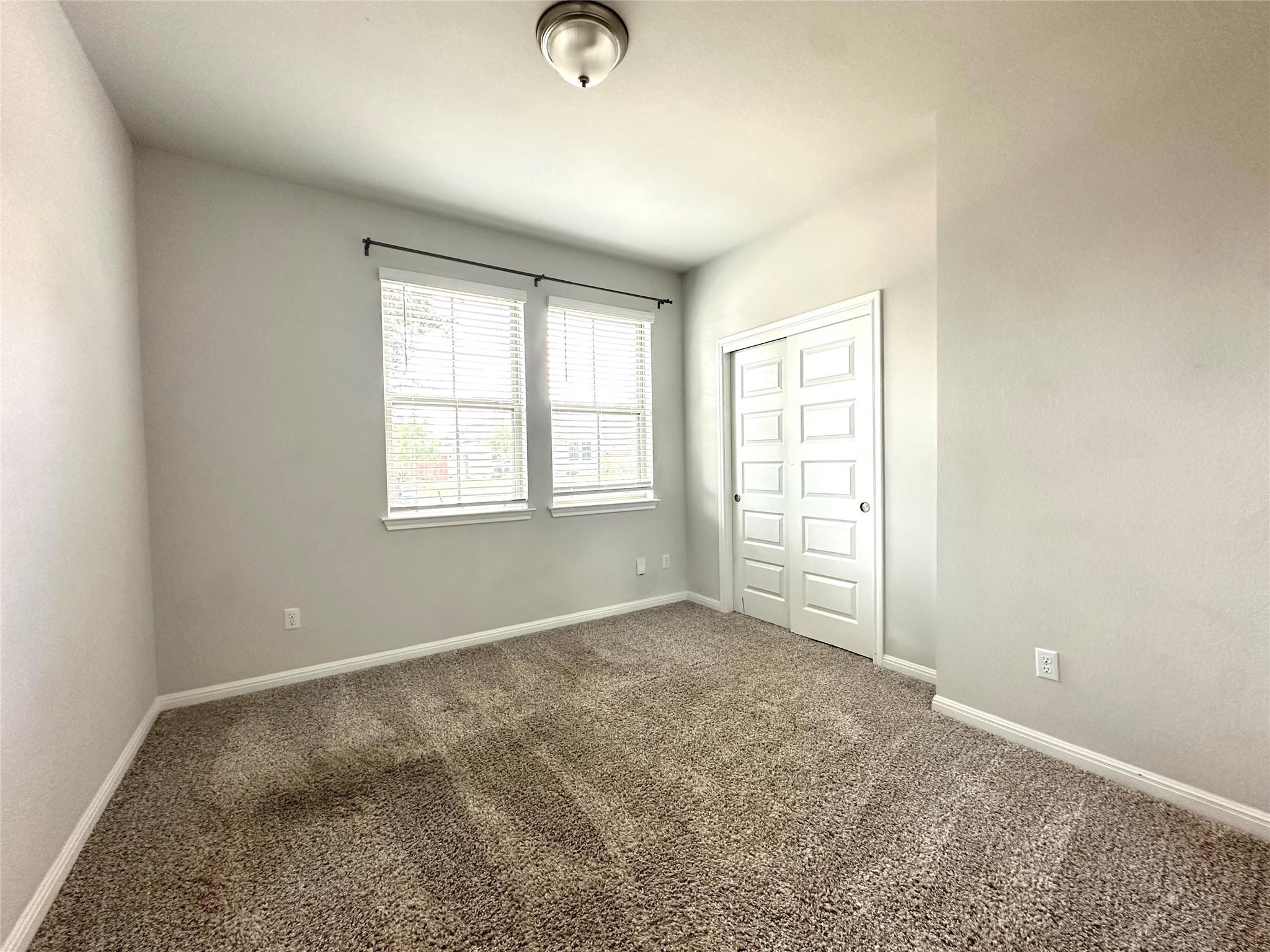 2724 Stone Branch Dr Property Photo 8