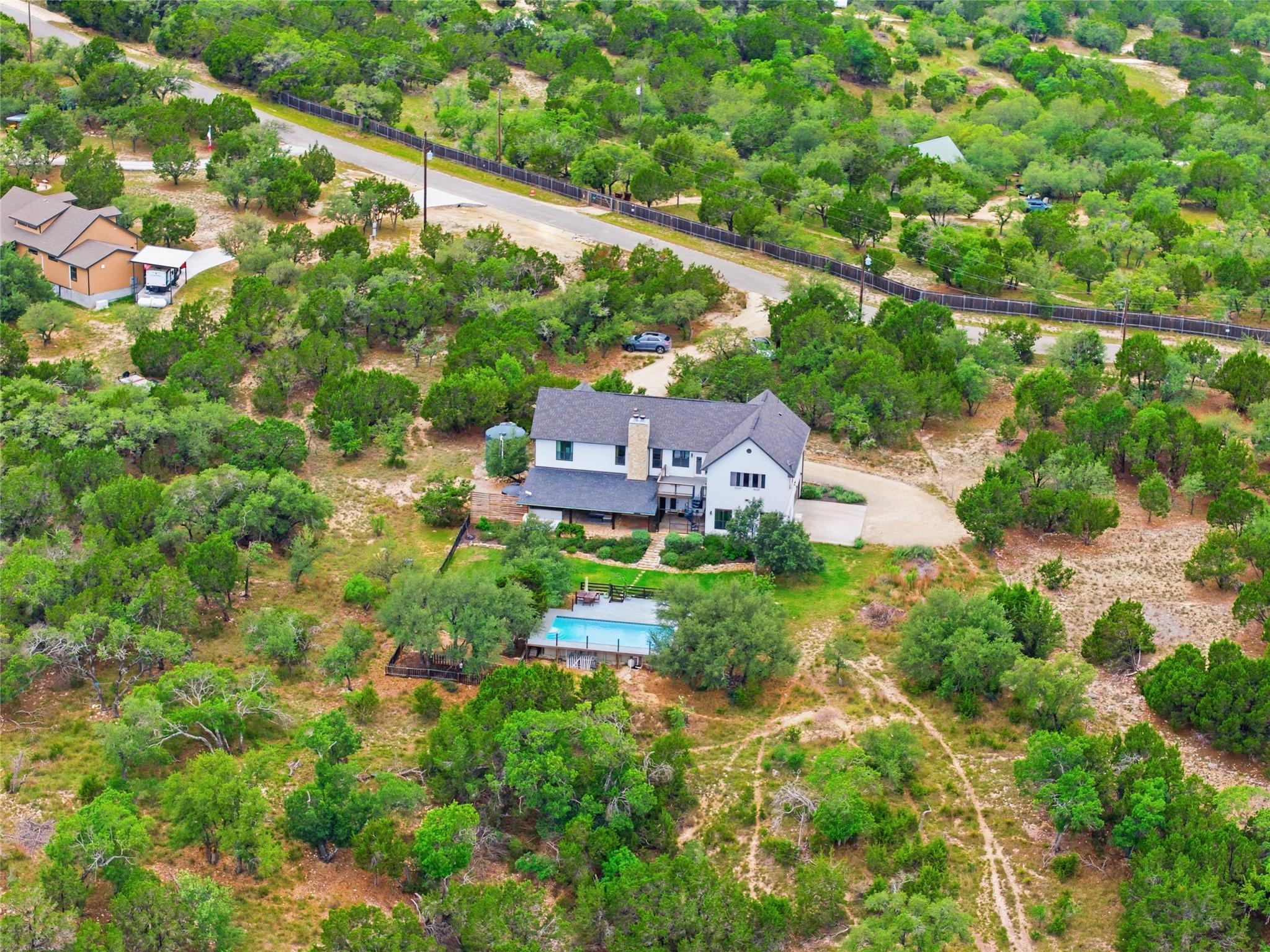 330 Gant Rd Property Photo 2