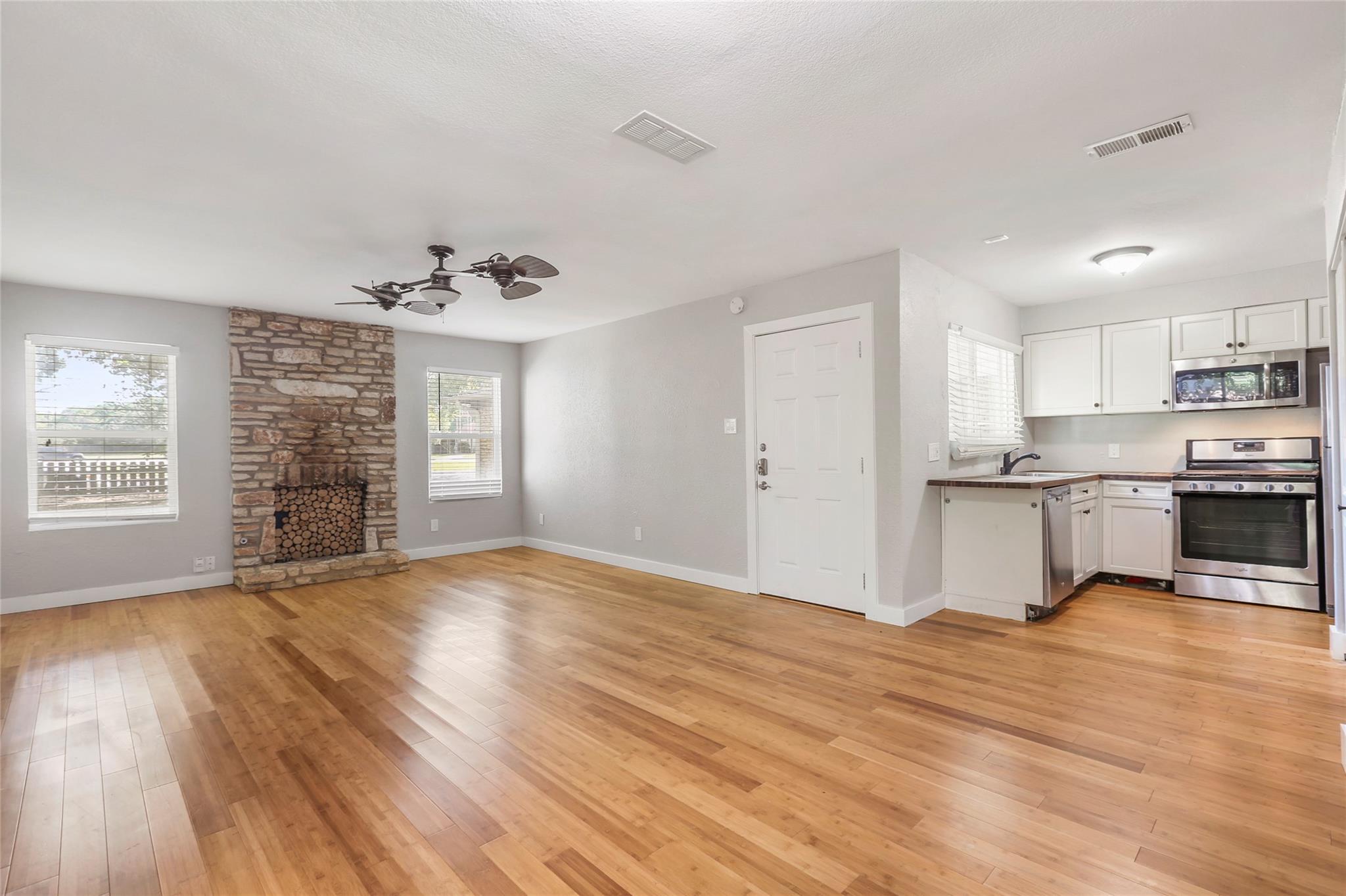 2402 Berkeley Ave #a Property Photo 9