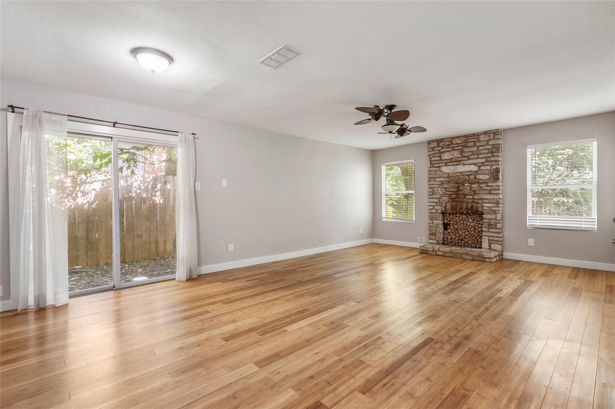 2402 Berkeley Ave #a Property Photo 10