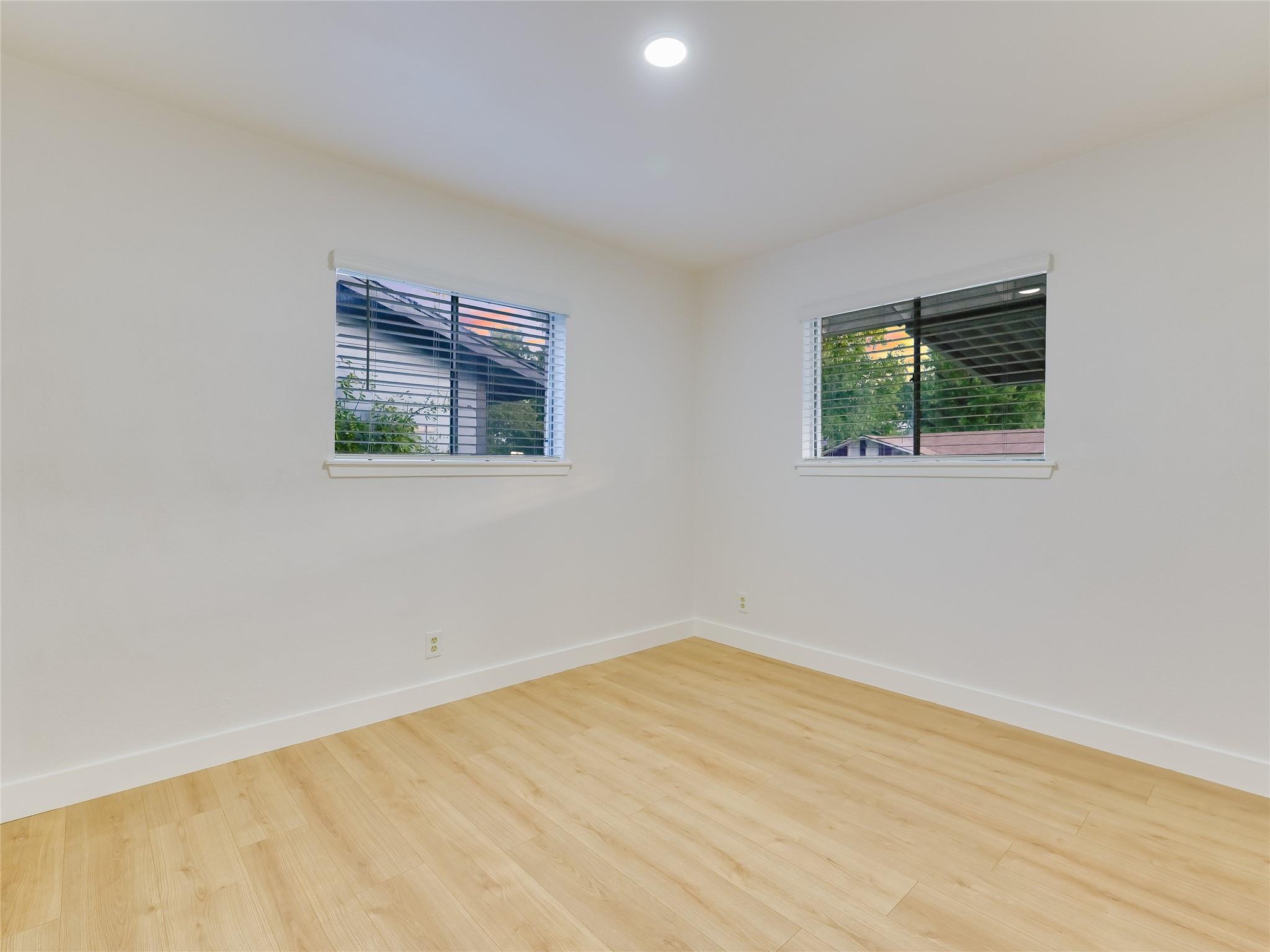 502 Tilbury Ln Property Photo 10