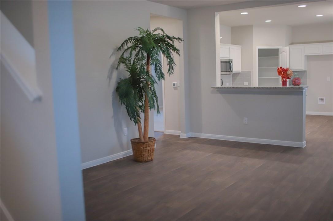 14015 Macquarie Dr Property Photo 10