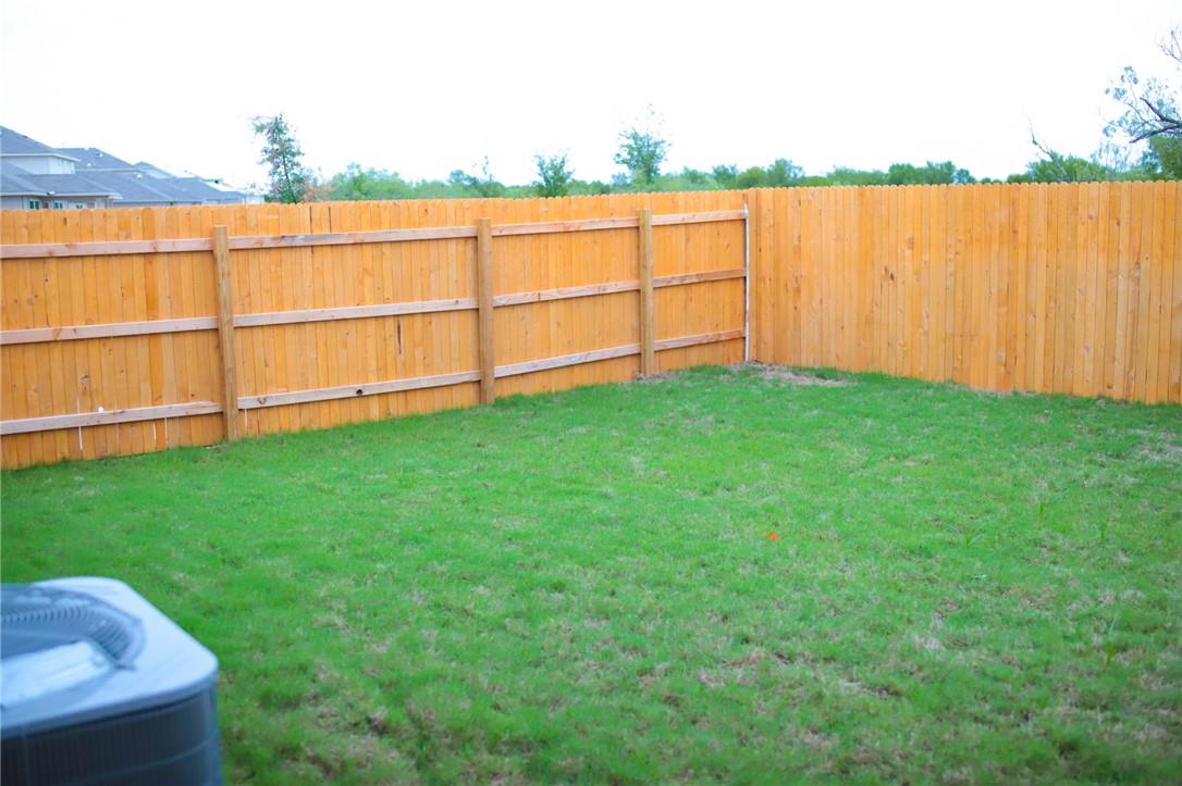14015 Macquarie Dr Property Photo 31