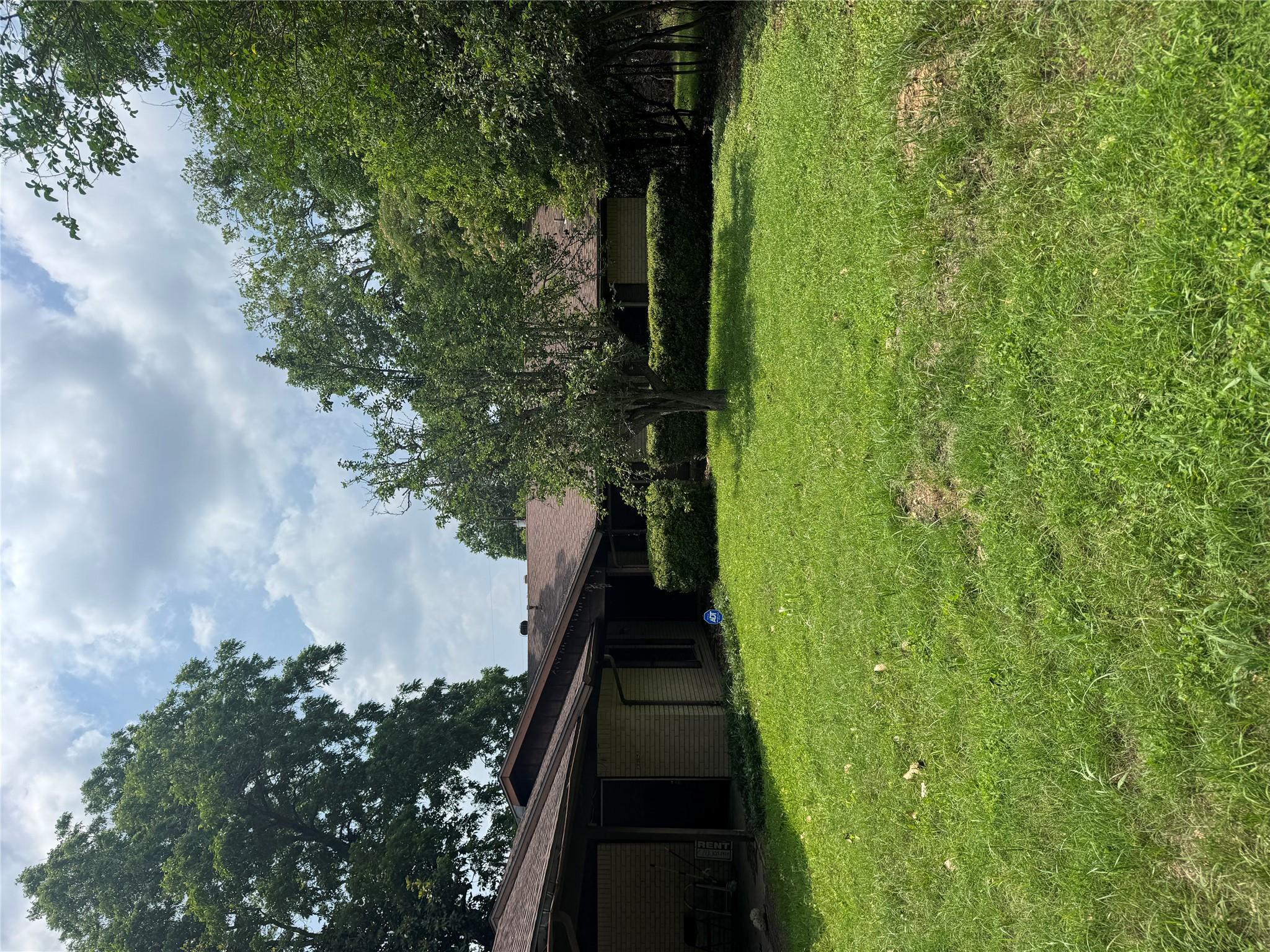 306 Harris St Property Photo 1
