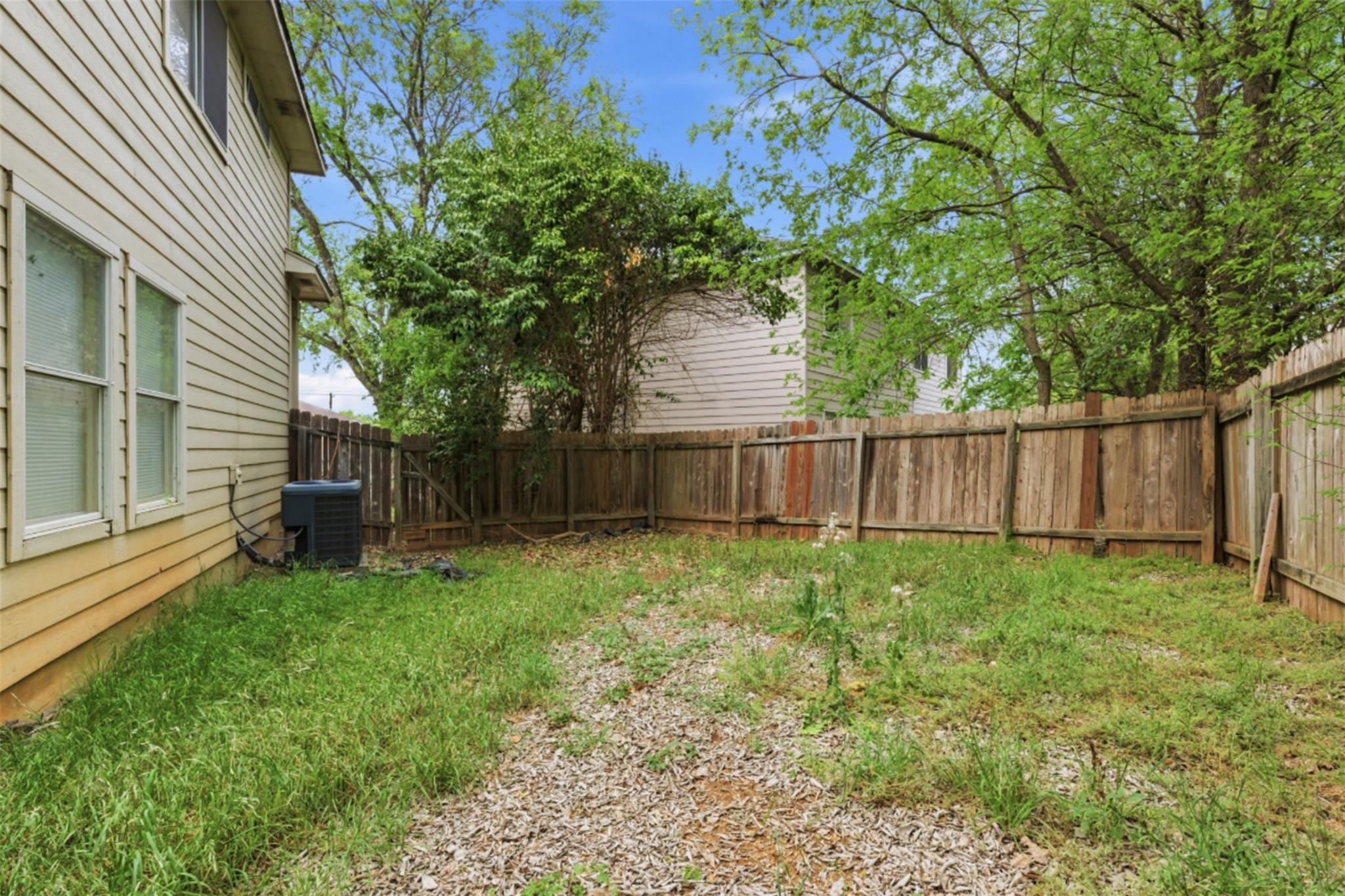 120-122 Cedargrove None #120-122 Property Photo 19