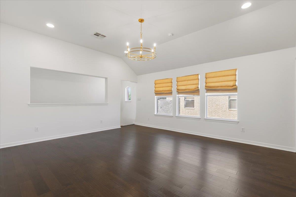 808 Bent Wood Pl Property Photo 19