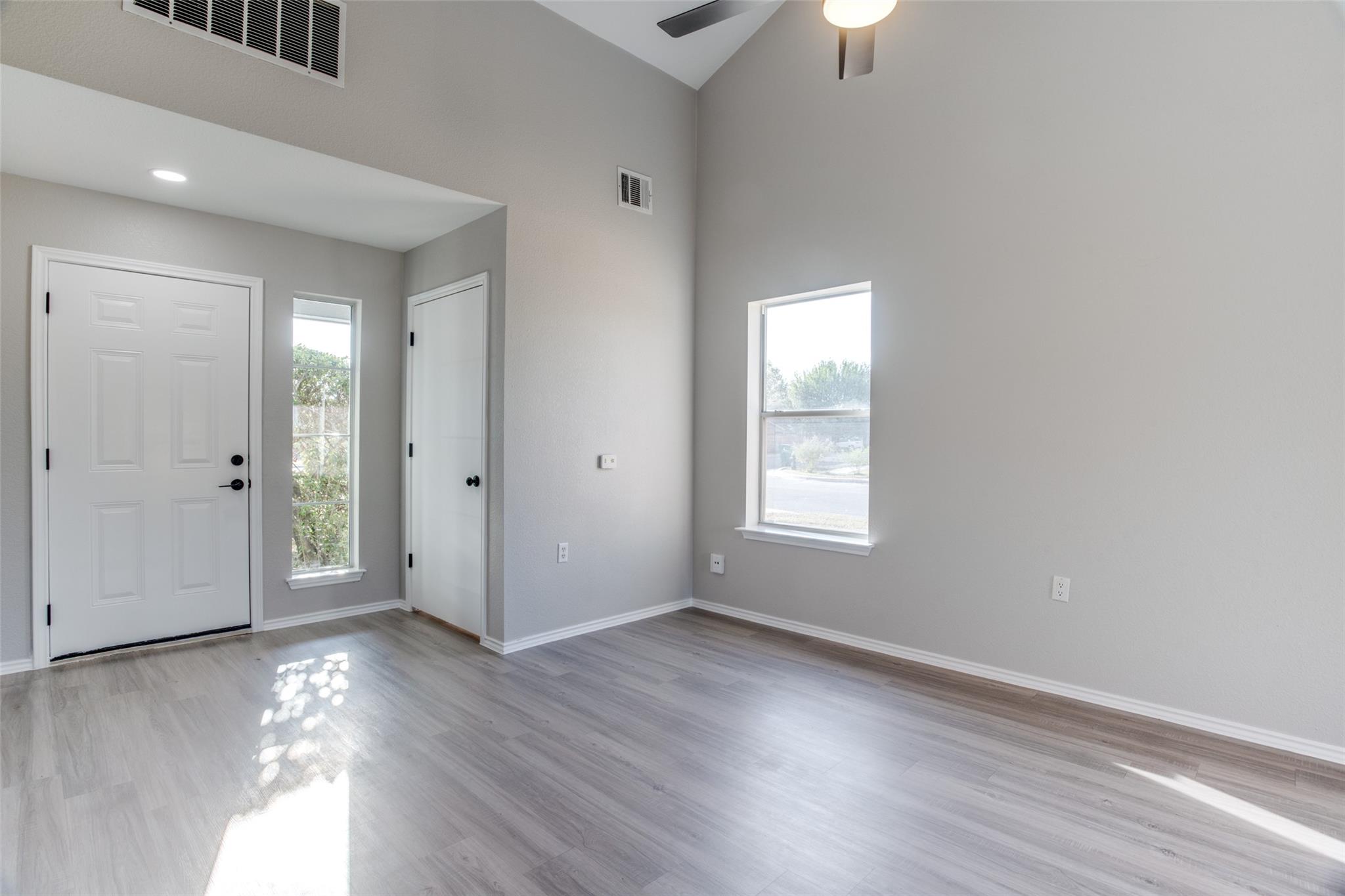 13145 Briarcreek Loop Property Photo 4