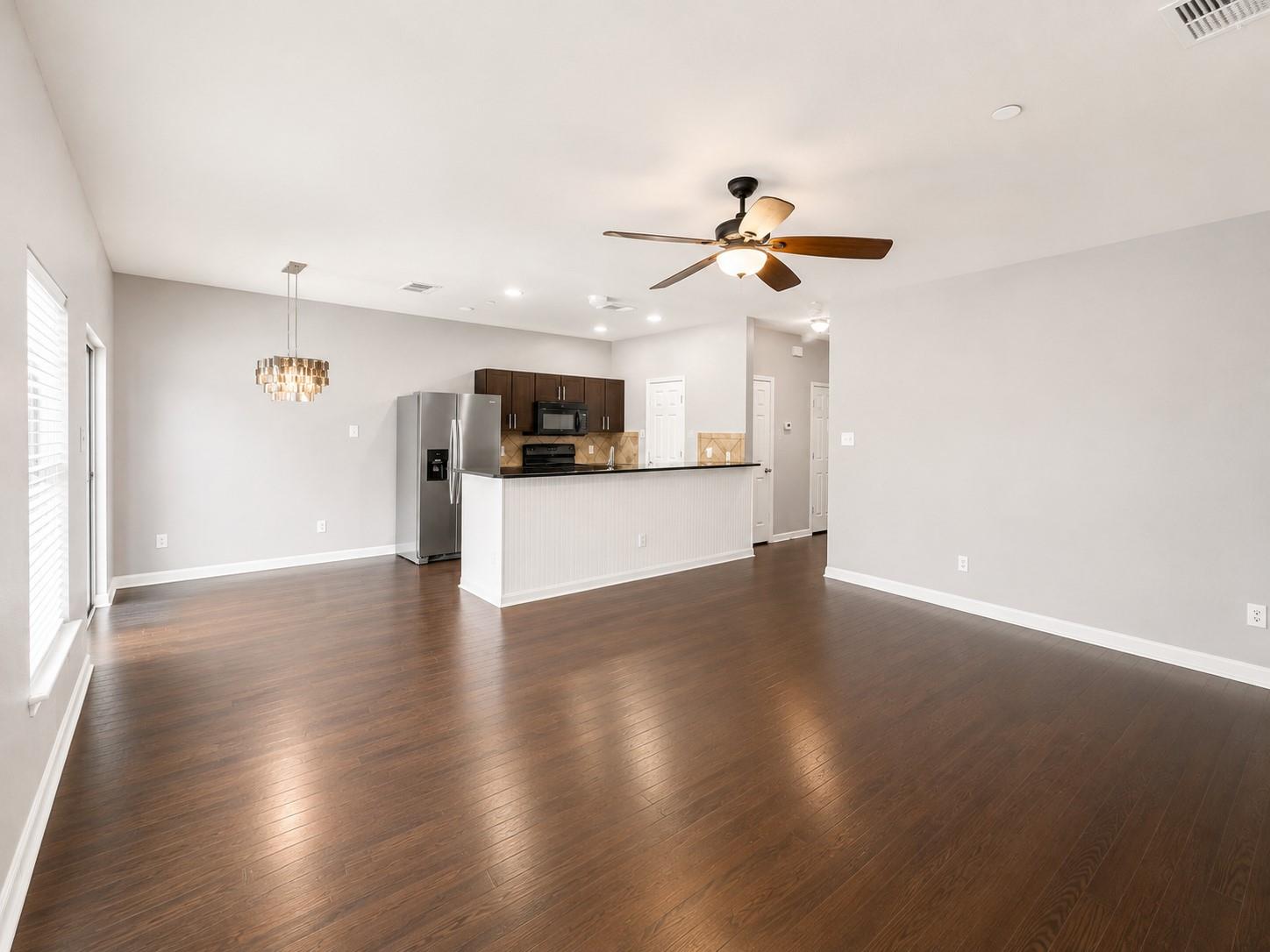 1900 Little Elm Trl #167 Property Photo 8