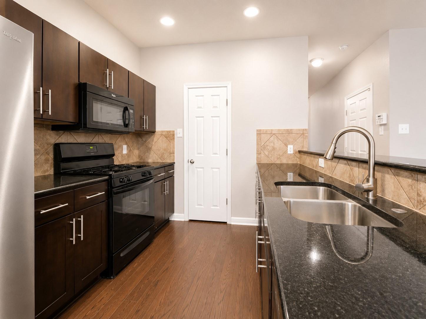 1900 Little Elm Trl #167 Property Photo 11