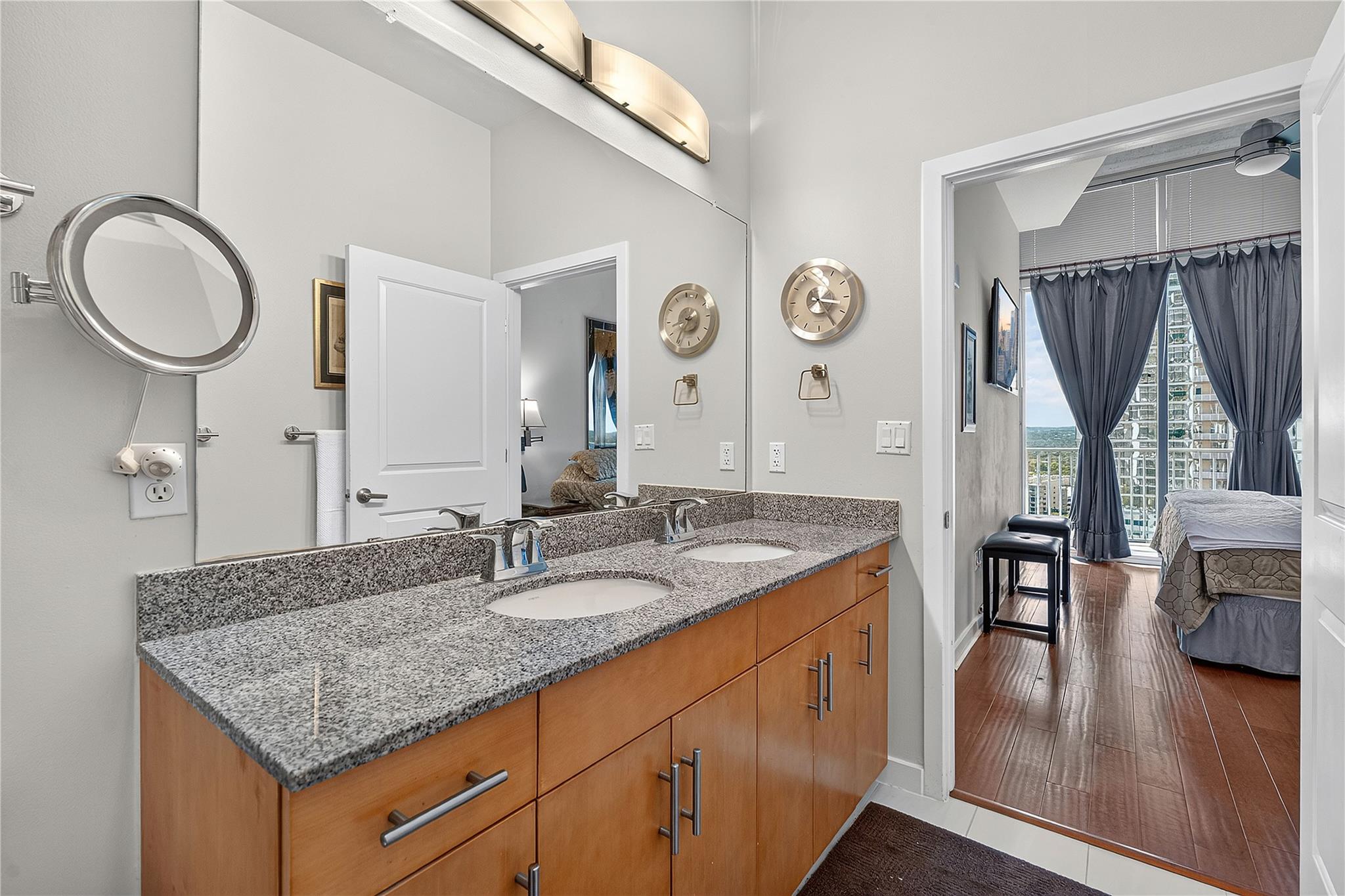 360 Nueces St #1604 Property Photo 19
