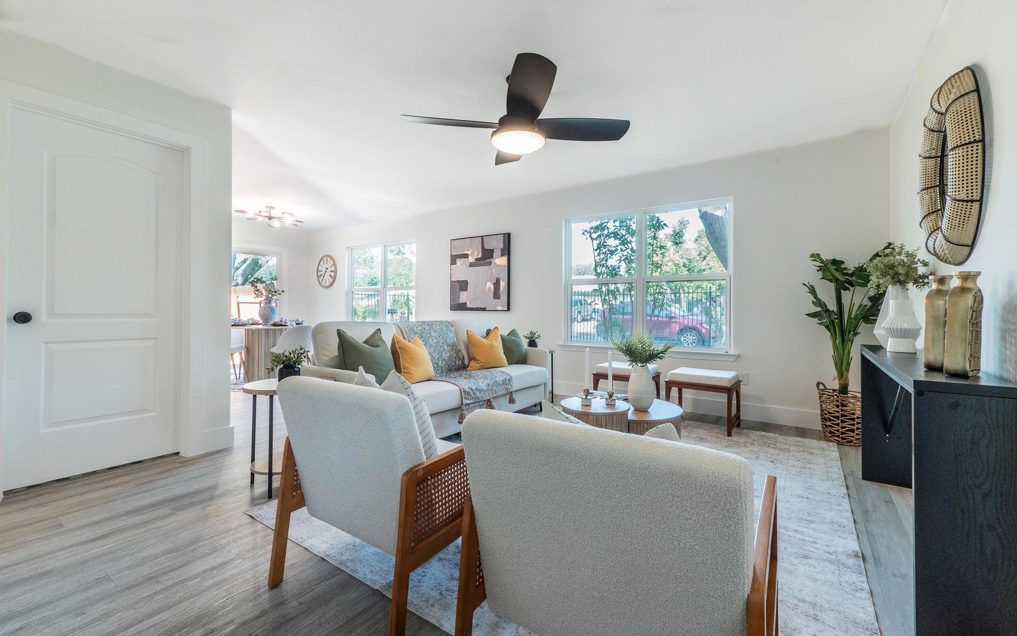 6103 Wing Feather Dr Property Photo 1