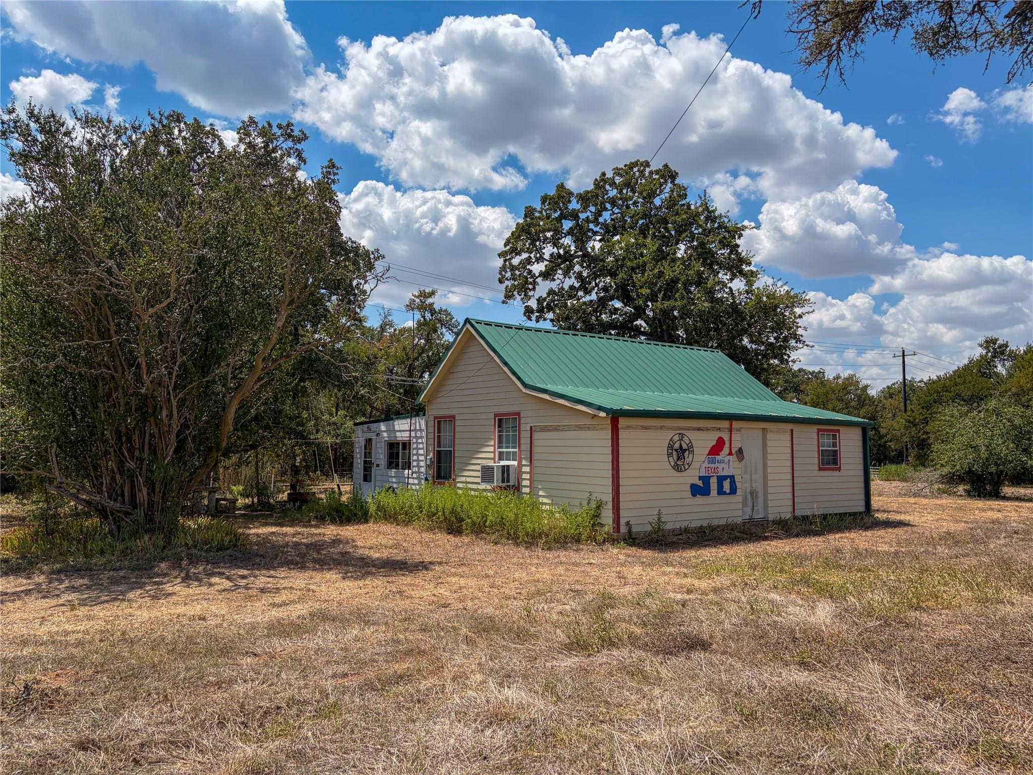 8947 S Fm 1915 None Property Photo 3
