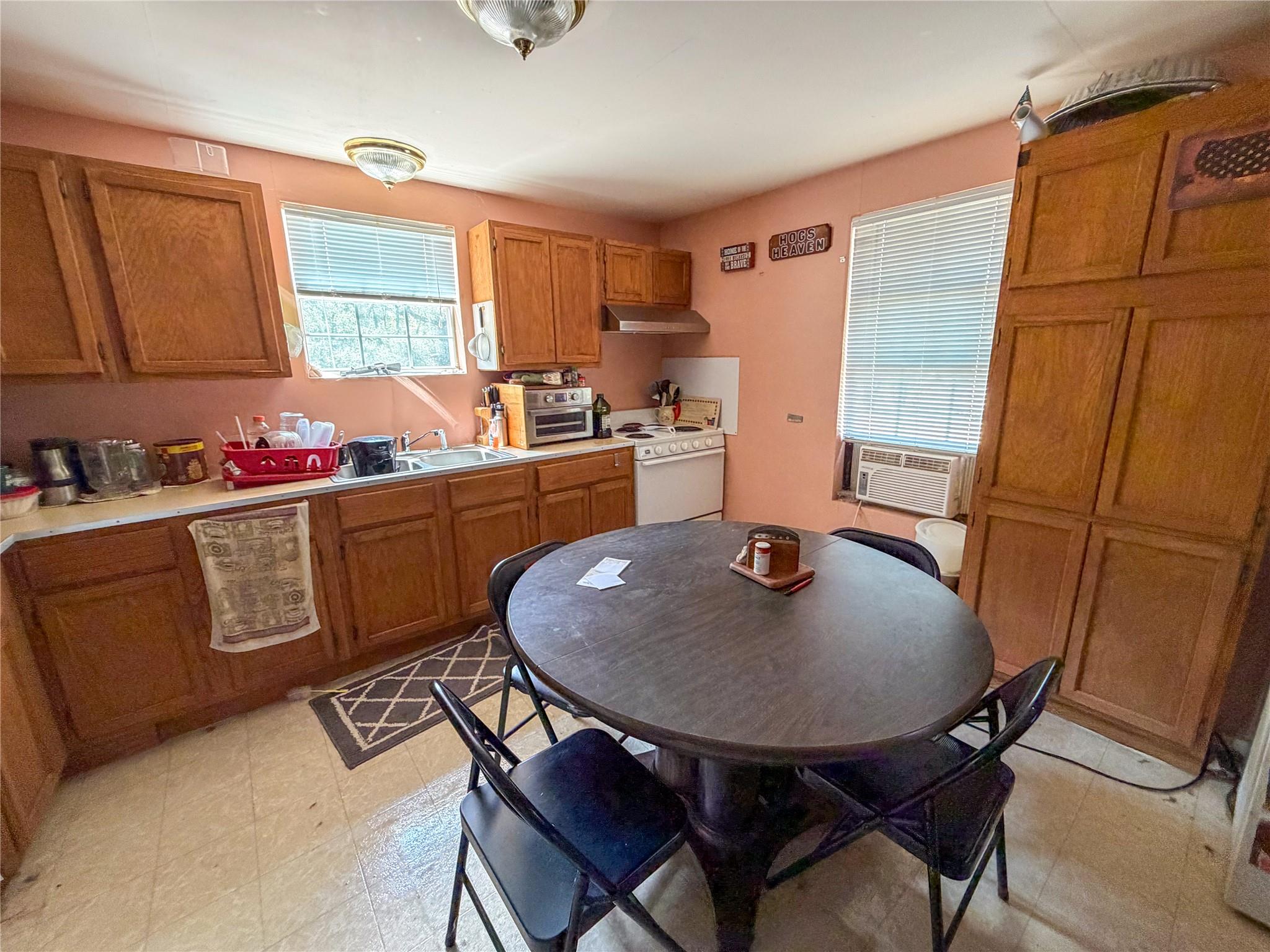 8947 S Fm 1915 None Property Photo 9