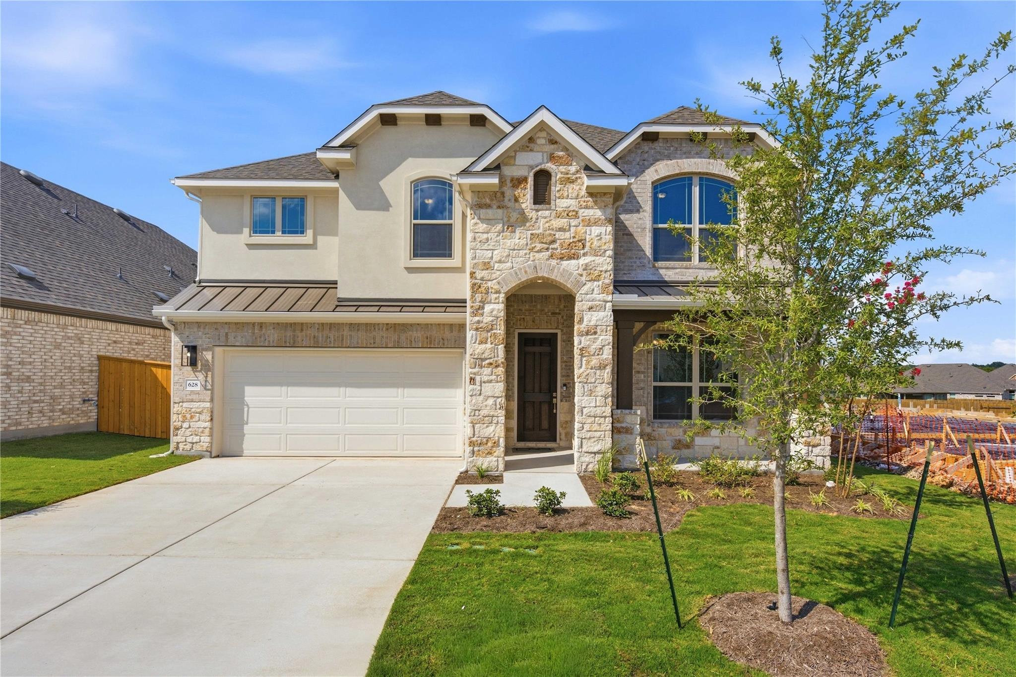 628 Hickory Bend Trl Property Photo 1