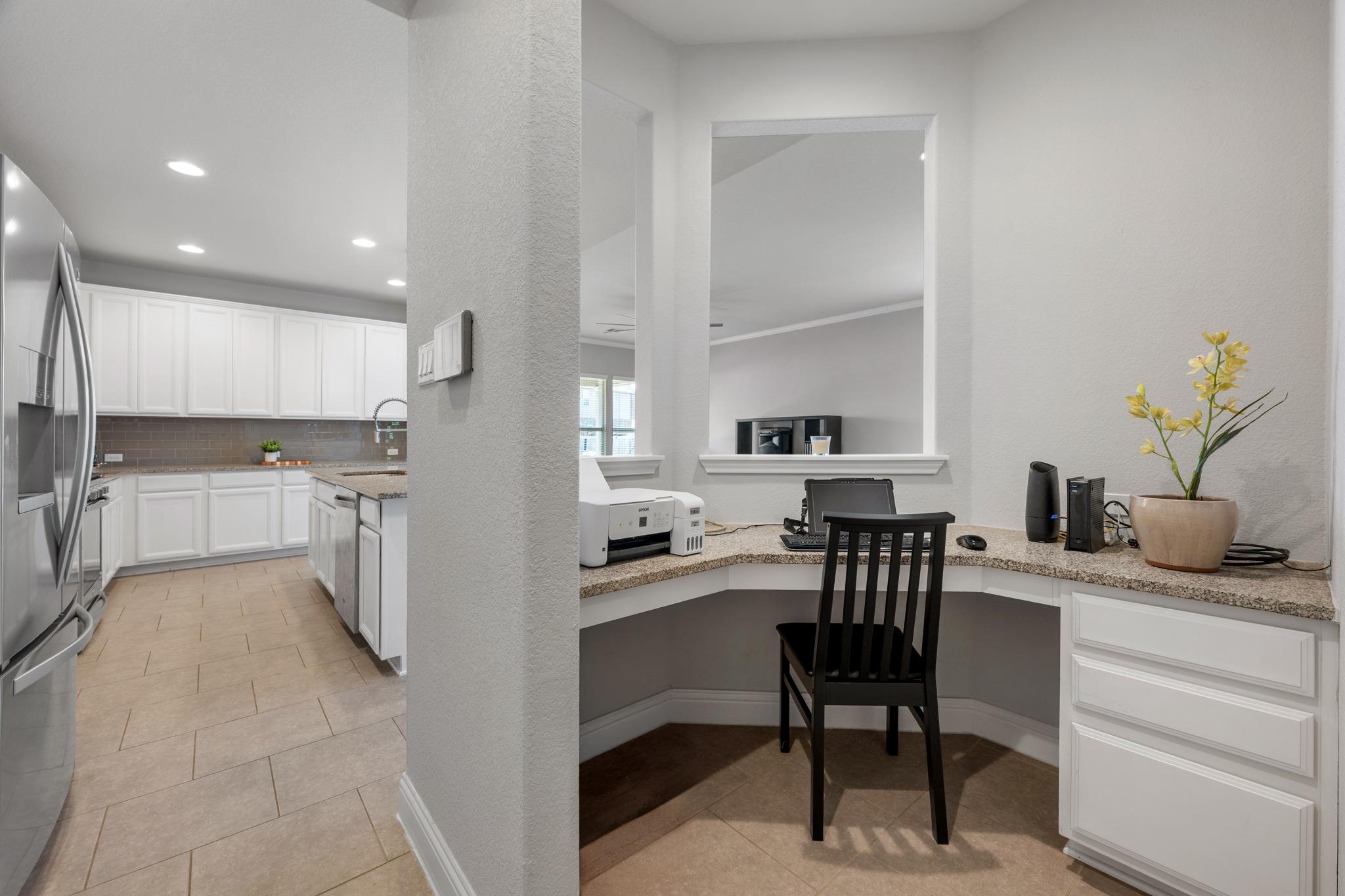 5817 Minerva Cv Property Photo 13