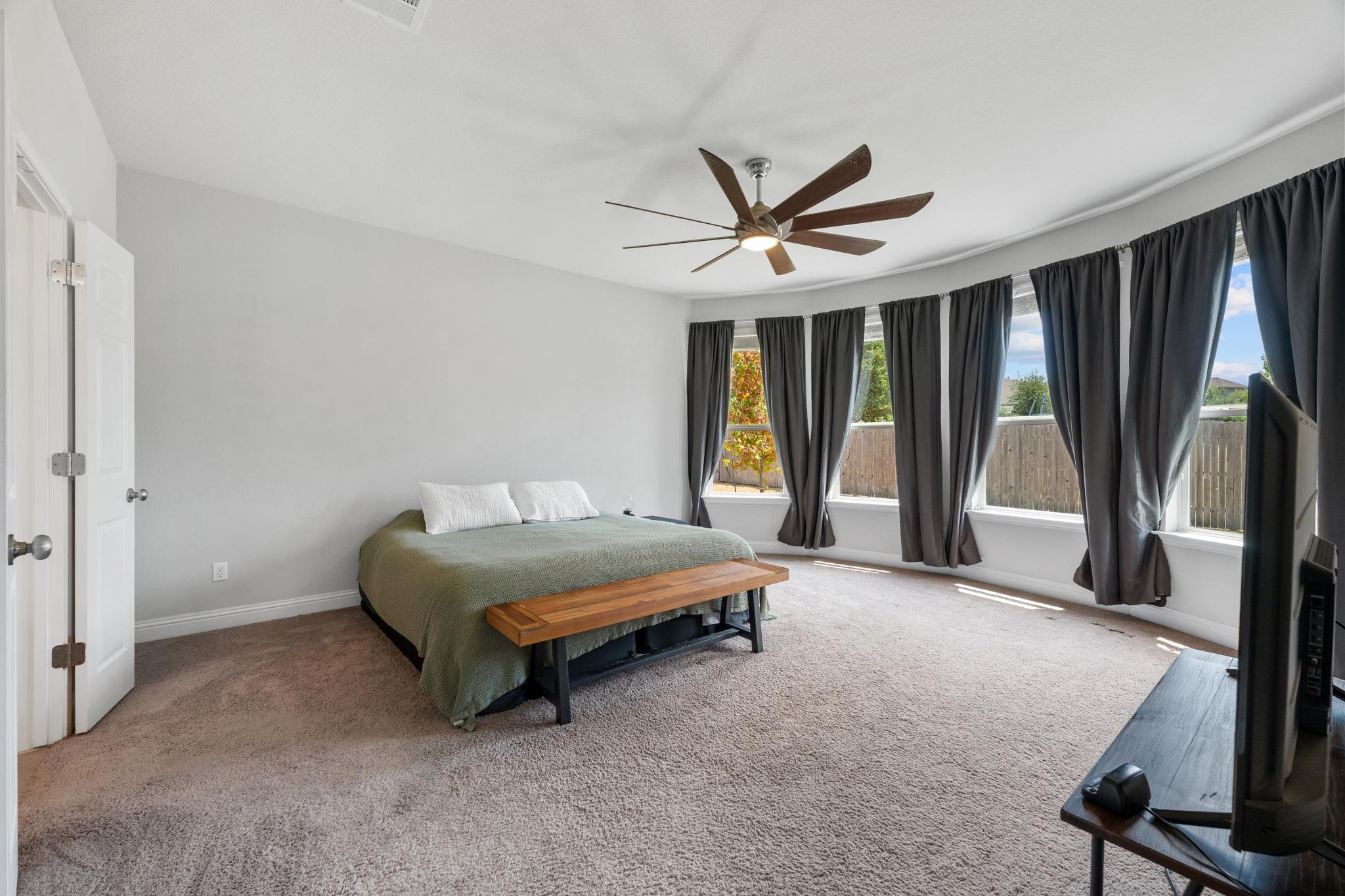 5817 Minerva Cv Property Photo 14