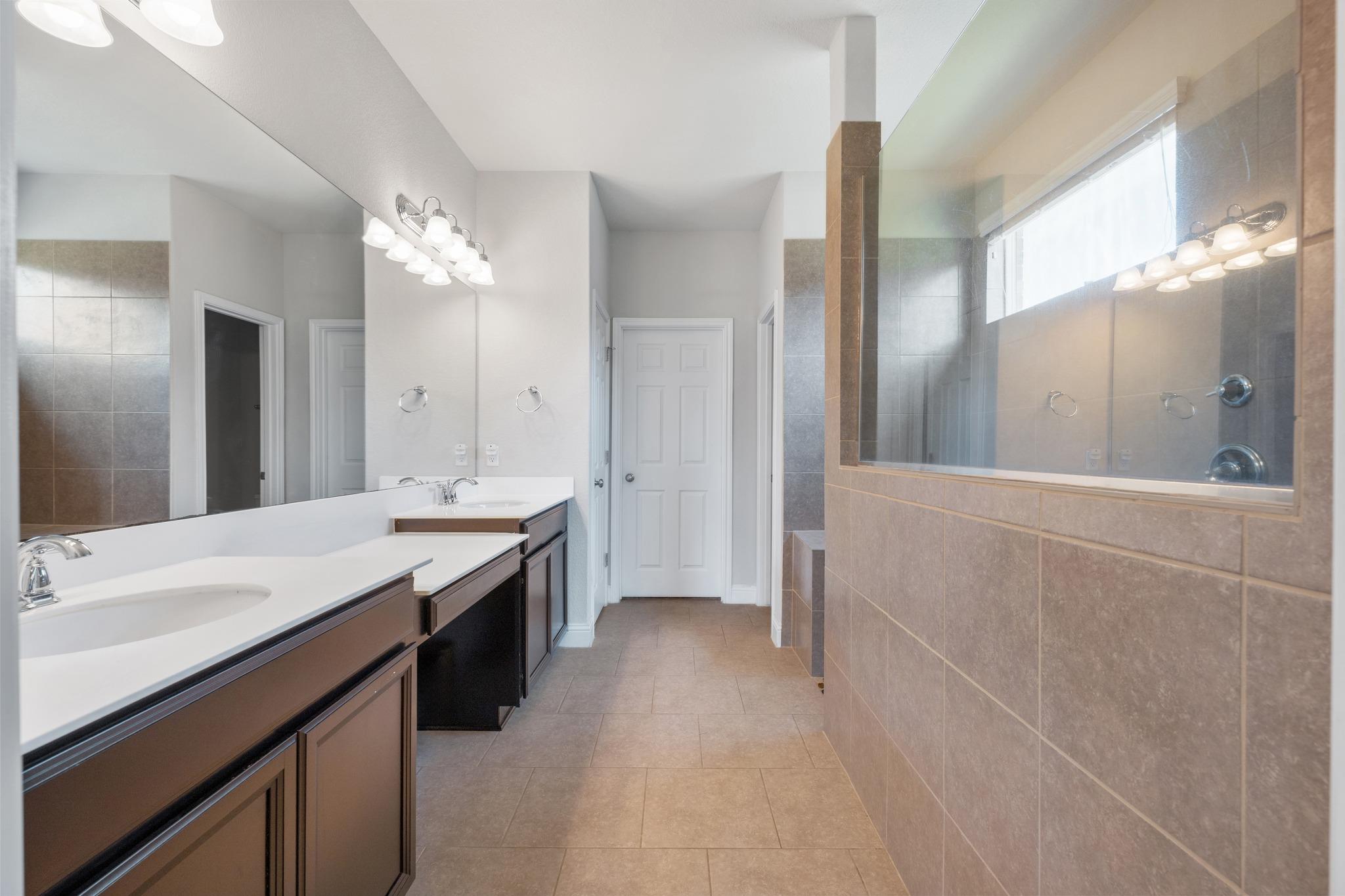 5817 Minerva Cv Property Photo 17