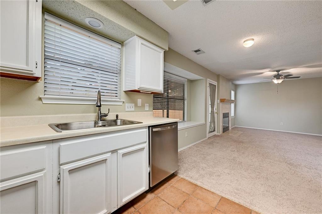 12915 Modena Trl Property Photo 5
