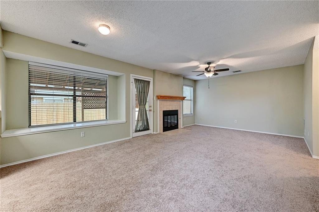 12915 Modena Trl Property Photo 8