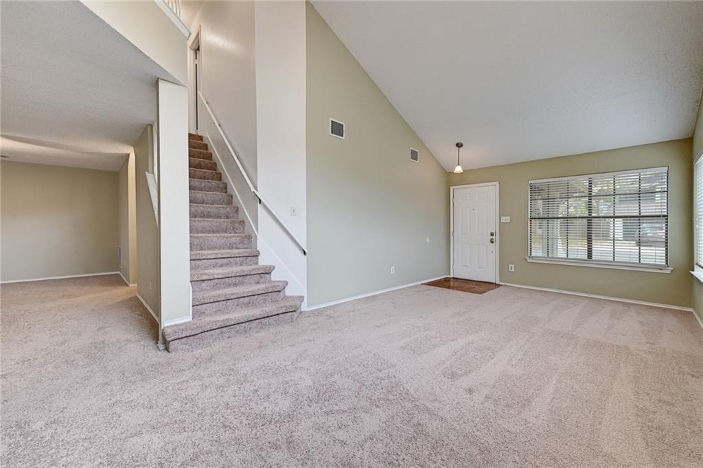 12915 Modena Trl Property Photo 10