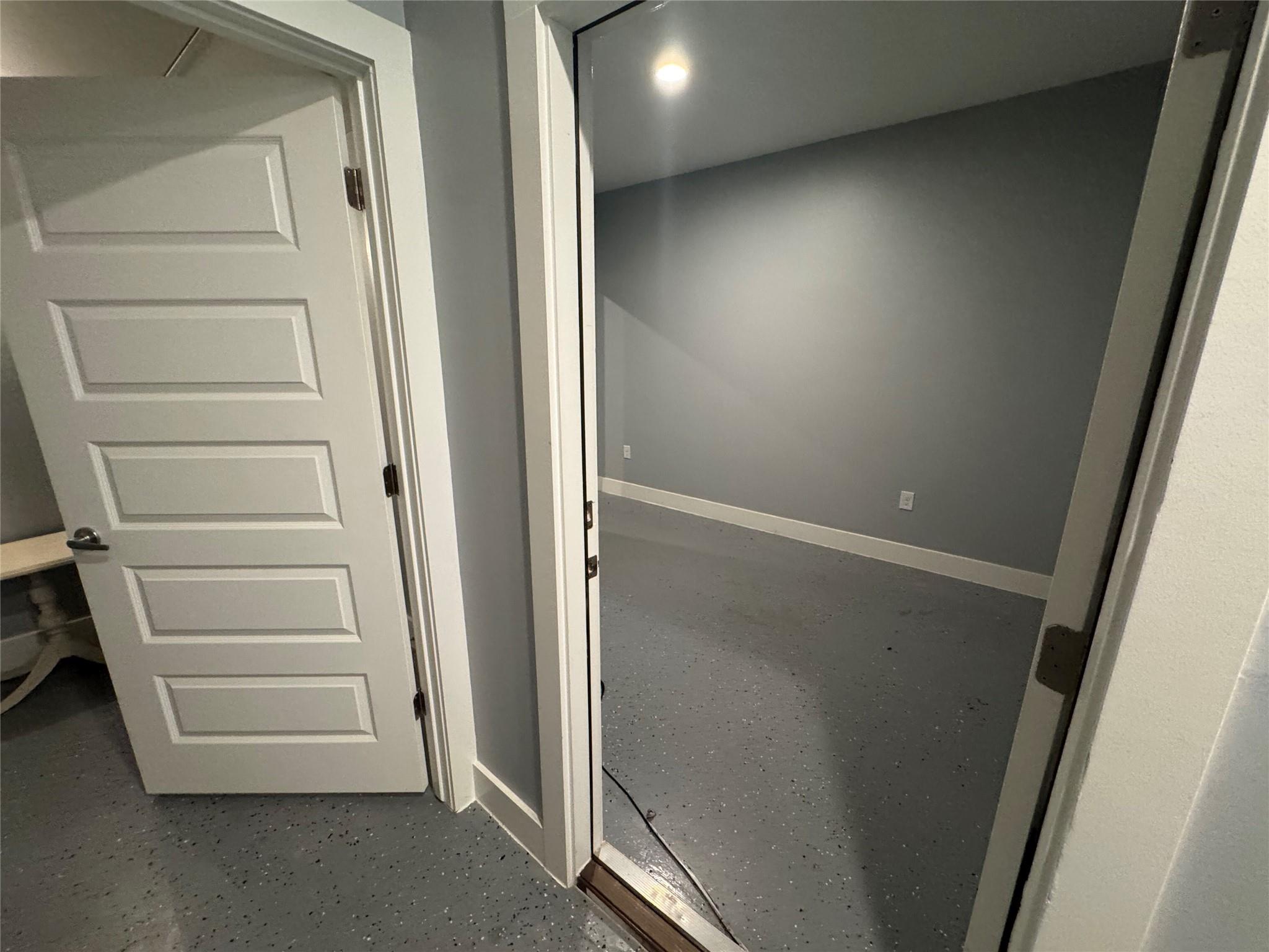 1122 Swenson (suite E) Blvd Property Photo 5