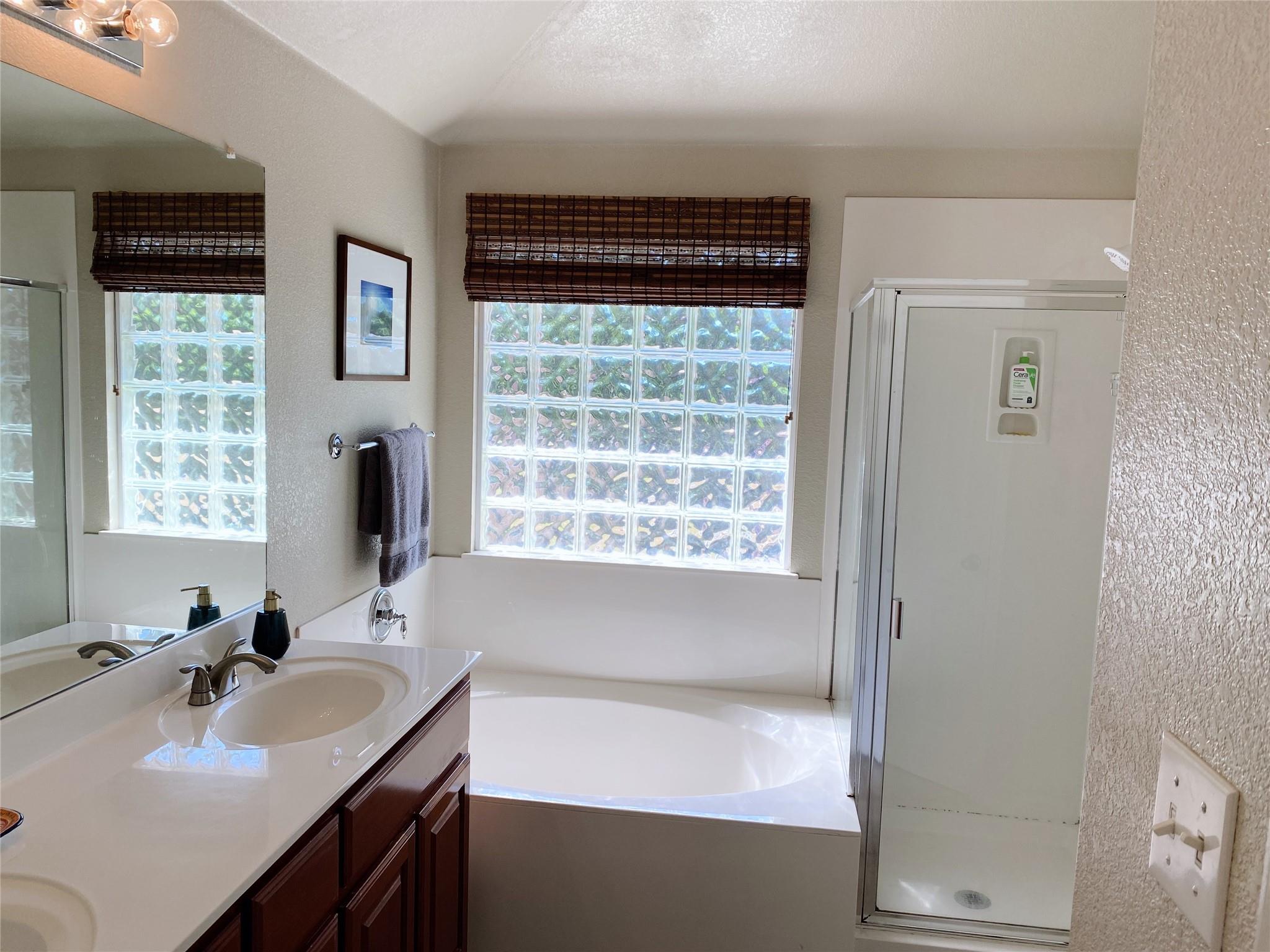 1607 Melissa Oaks Ln Property Photo 15