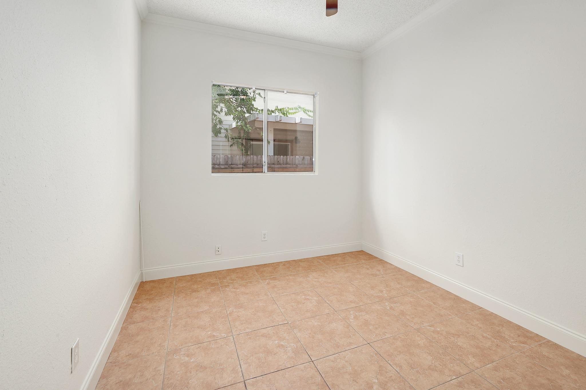 2012 Castle View Dr Property Photo 20