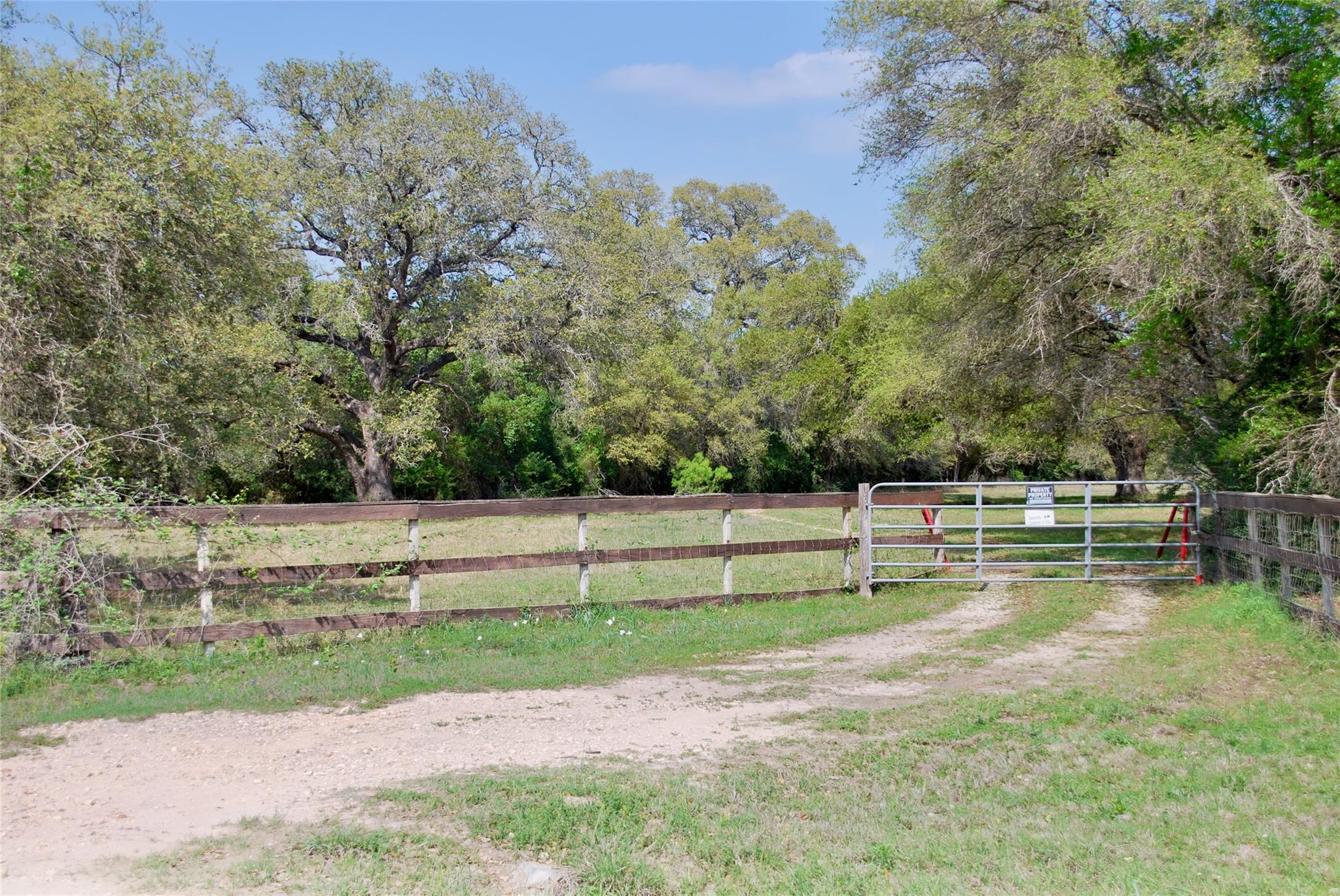 Moulton Real Estate Listings Main Image