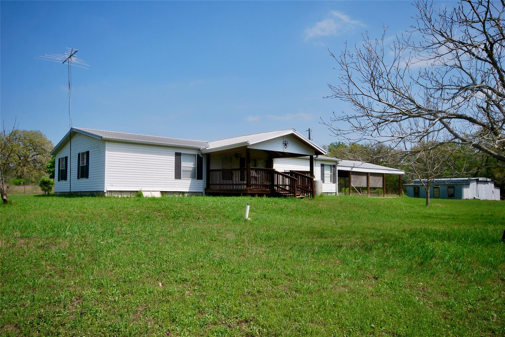 1801 County Road 381 Property Photo 7