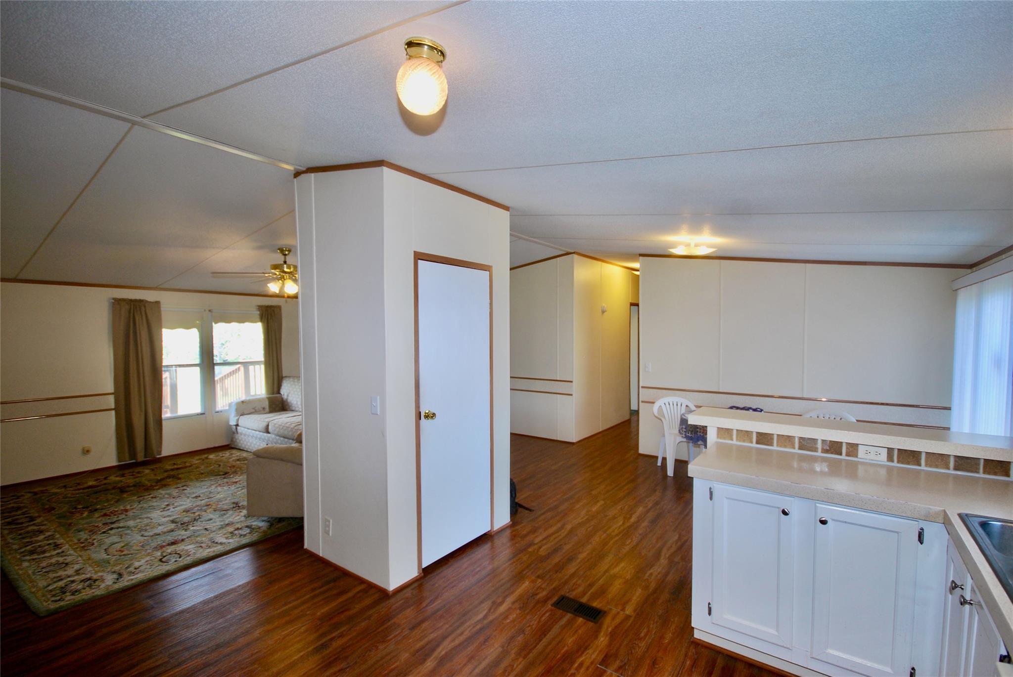 1801 County Road 381 Property Photo 9
