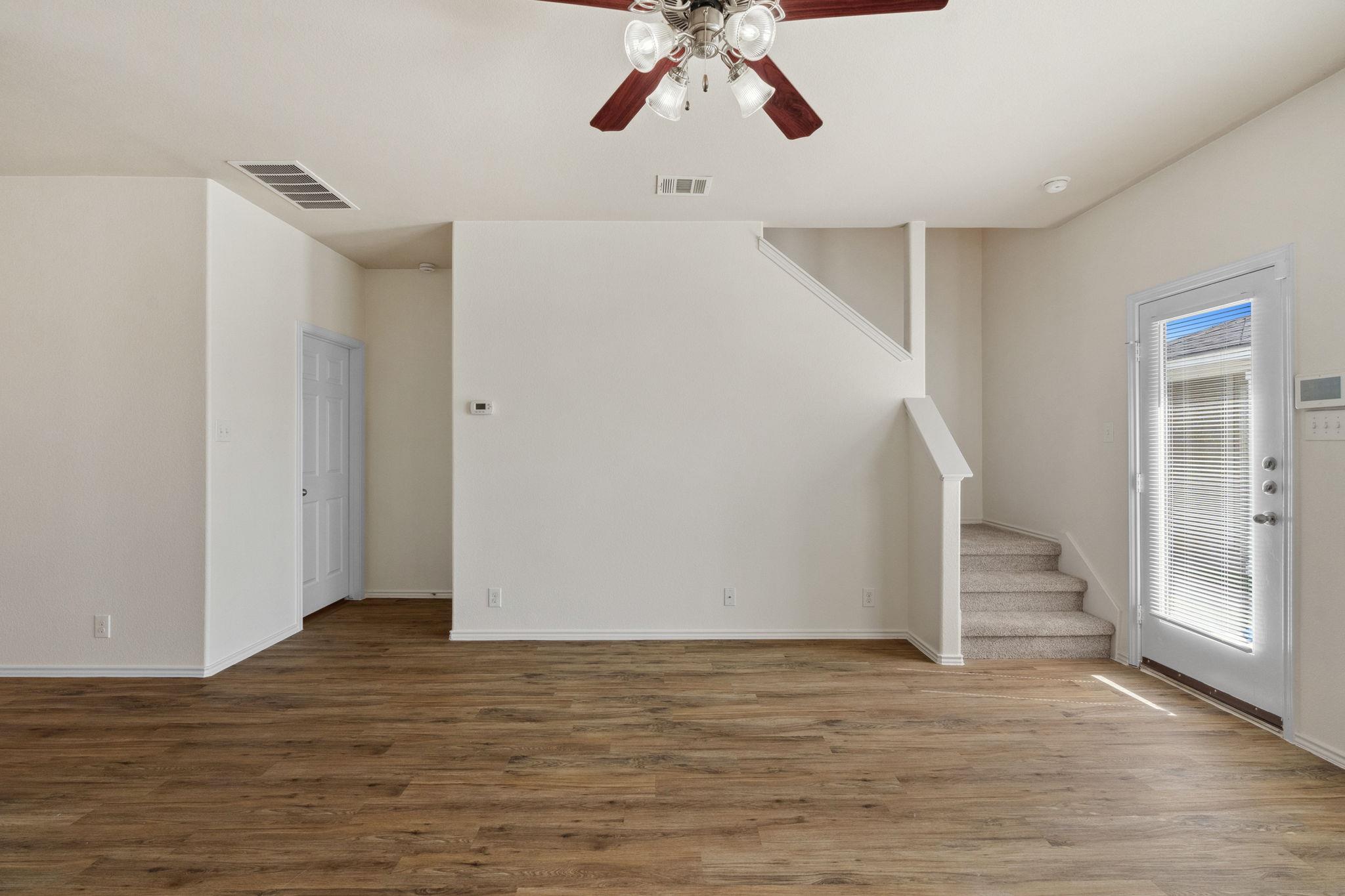 18525 Mammoth Cave Blvd 1 Property Photo 5