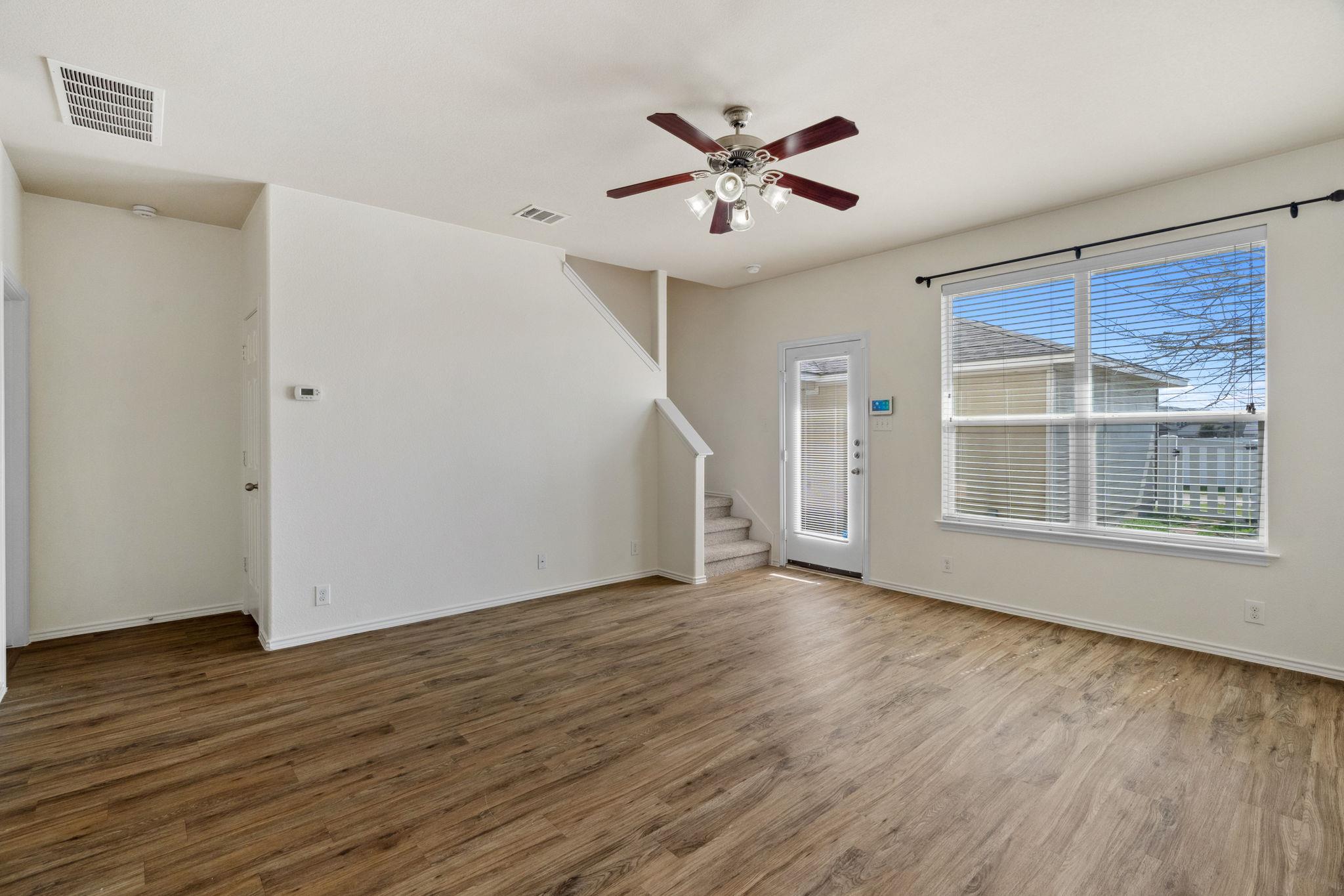 18525 Mammoth Cave Blvd 1 Property Photo 6