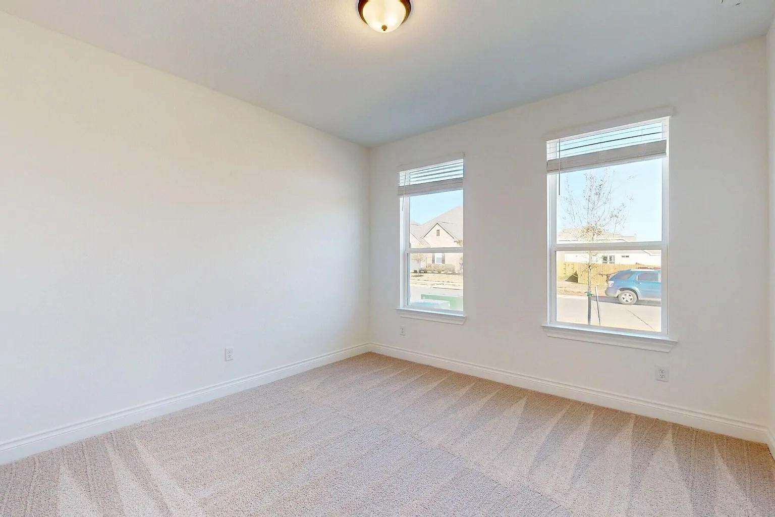 1208 White Daisy Ln Property Photo 26