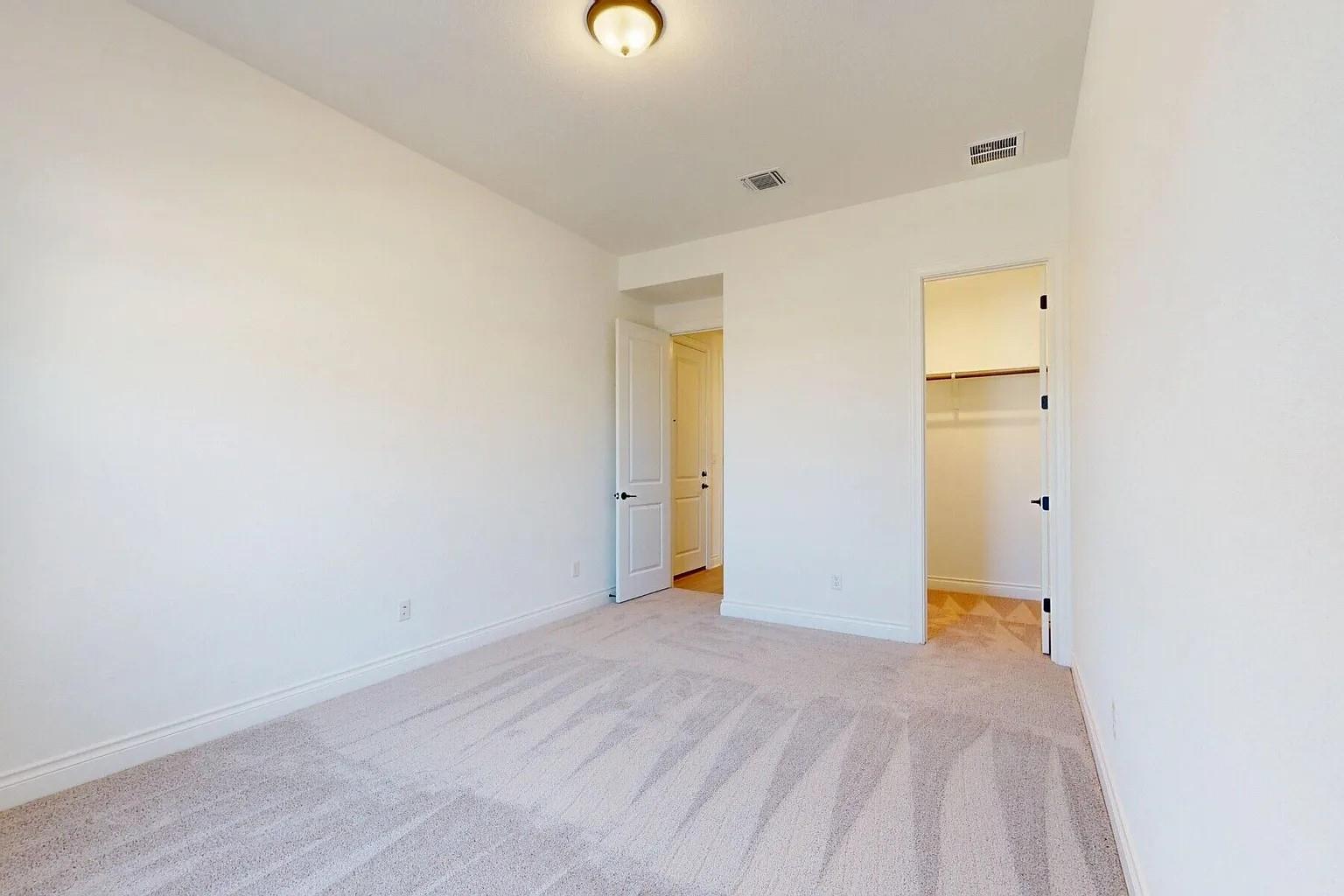 1208 White Daisy Ln Property Photo 30