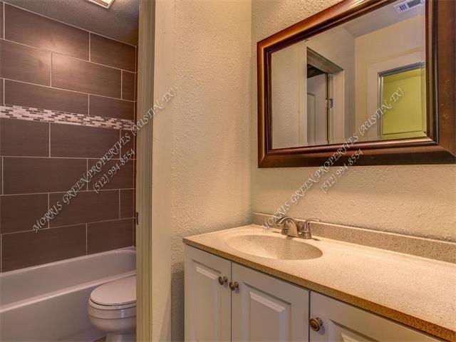 6403 Auburn Dr #a Property Photo 10