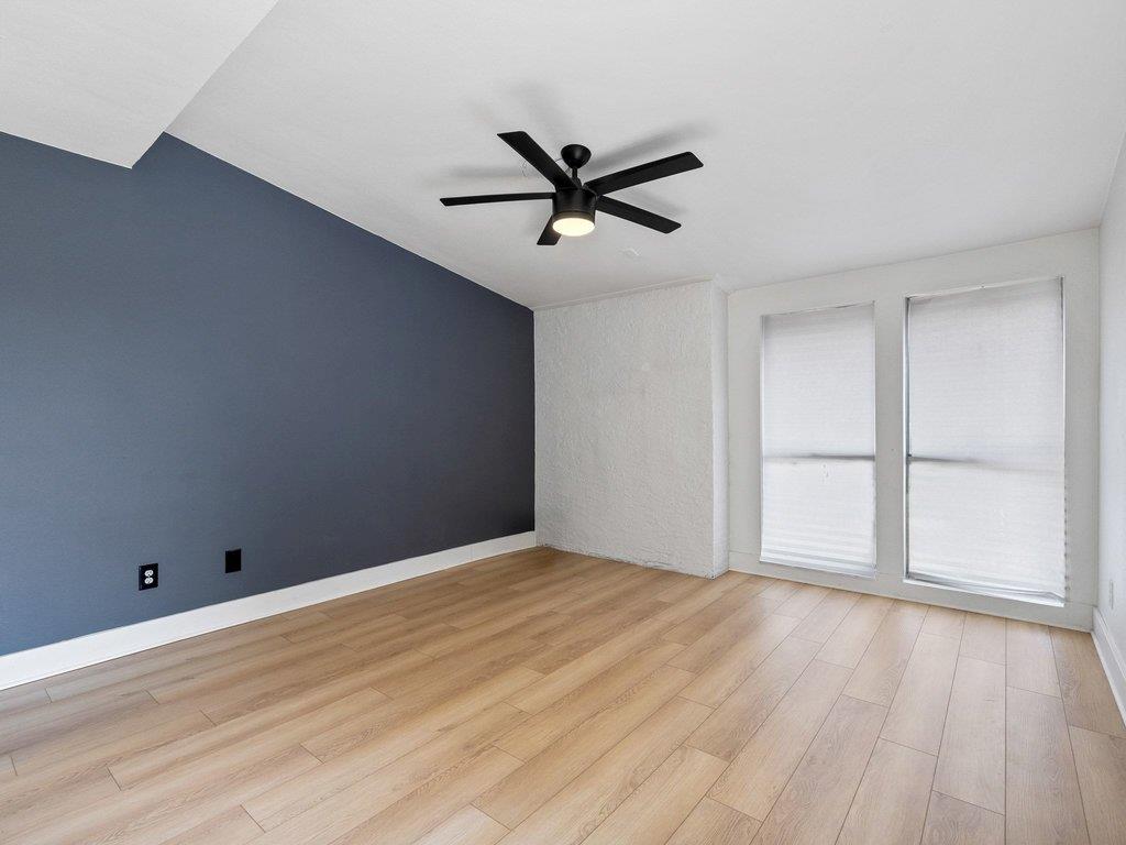 909 Reinli St #102 Property Photo 16