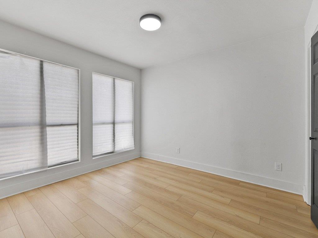 909 Reinli St #102 Property Photo 21
