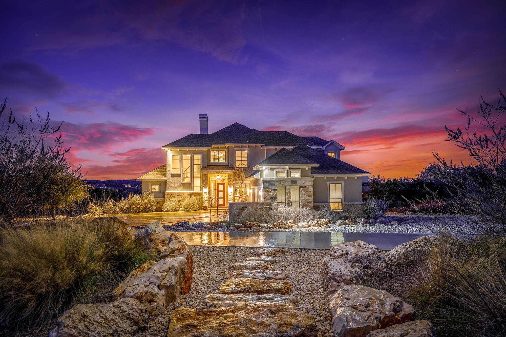 1420 Strada Curva Property Photo