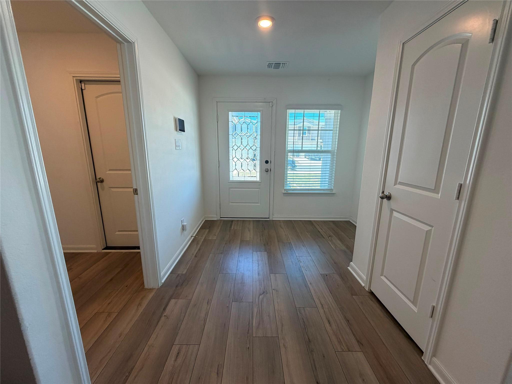 614 Aplite Pass Property Photo 4
