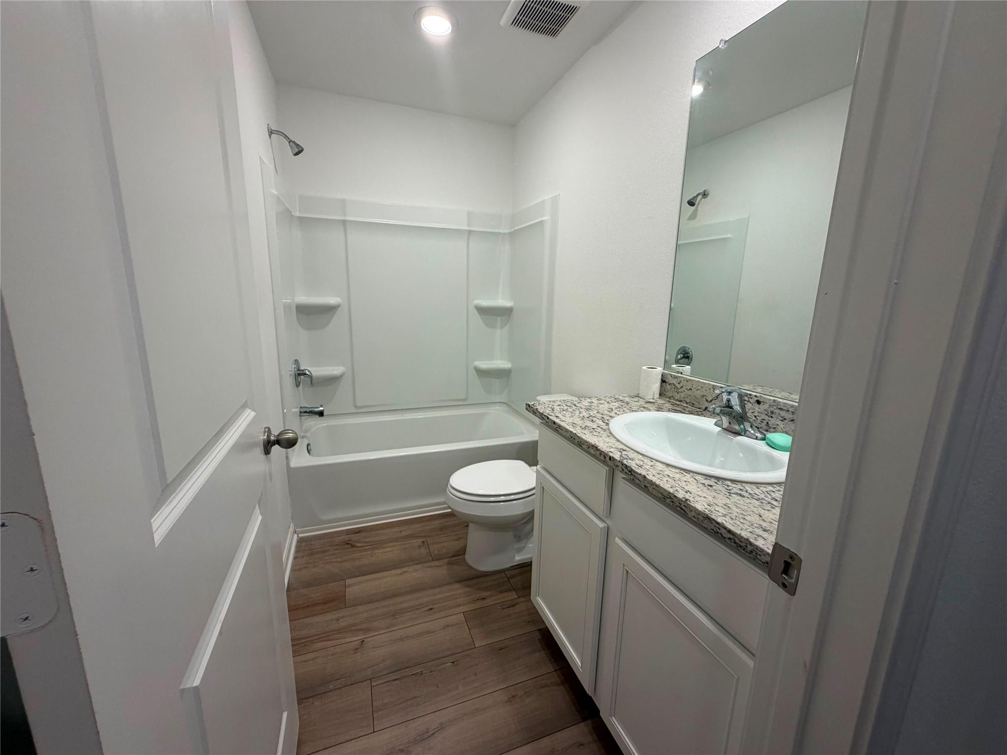 614 Aplite Pass Property Photo 16